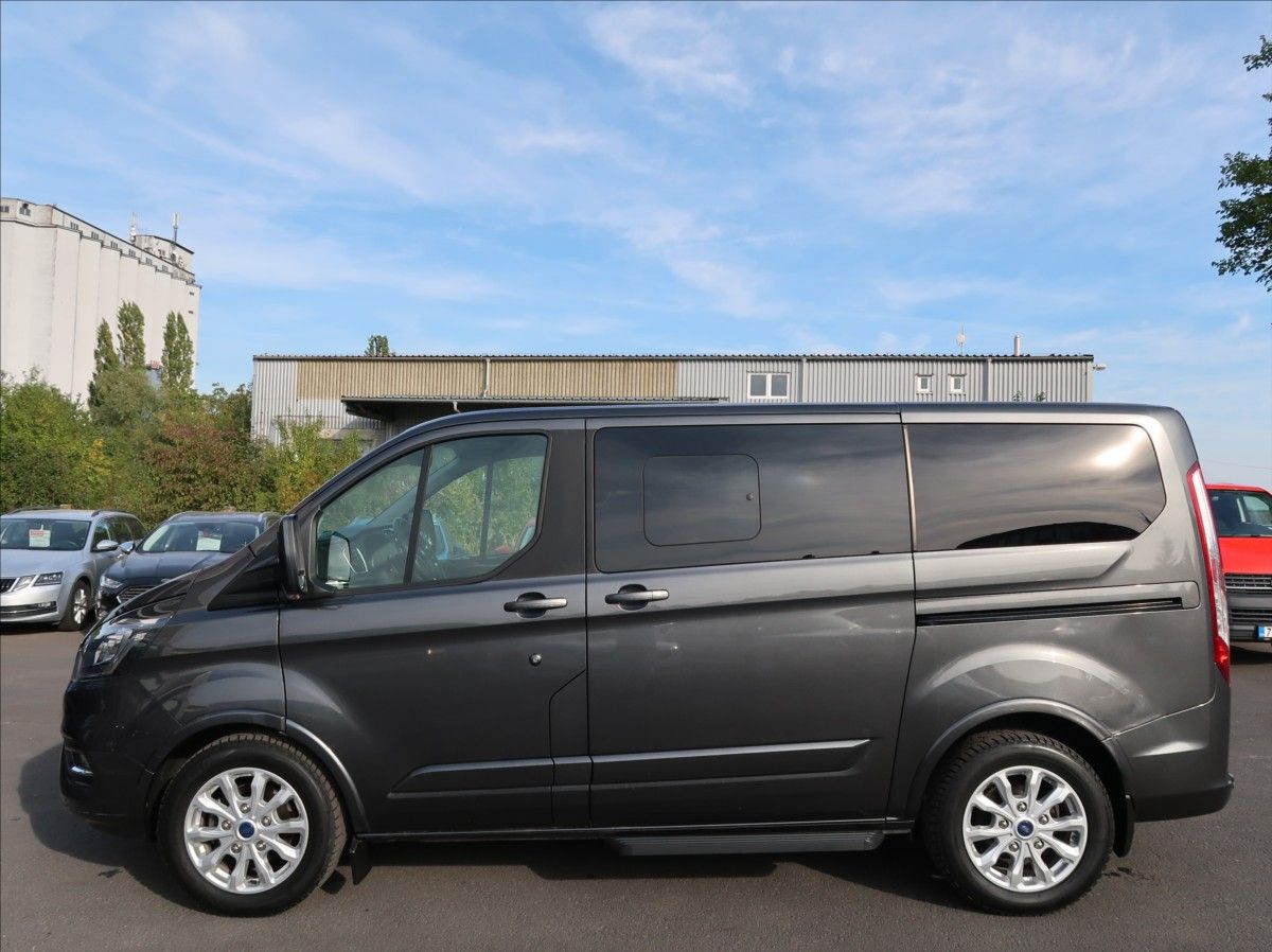 Ford Tourneo Custom, 2,0 EcoBlue,96kW,9míst,navi - fotka 5