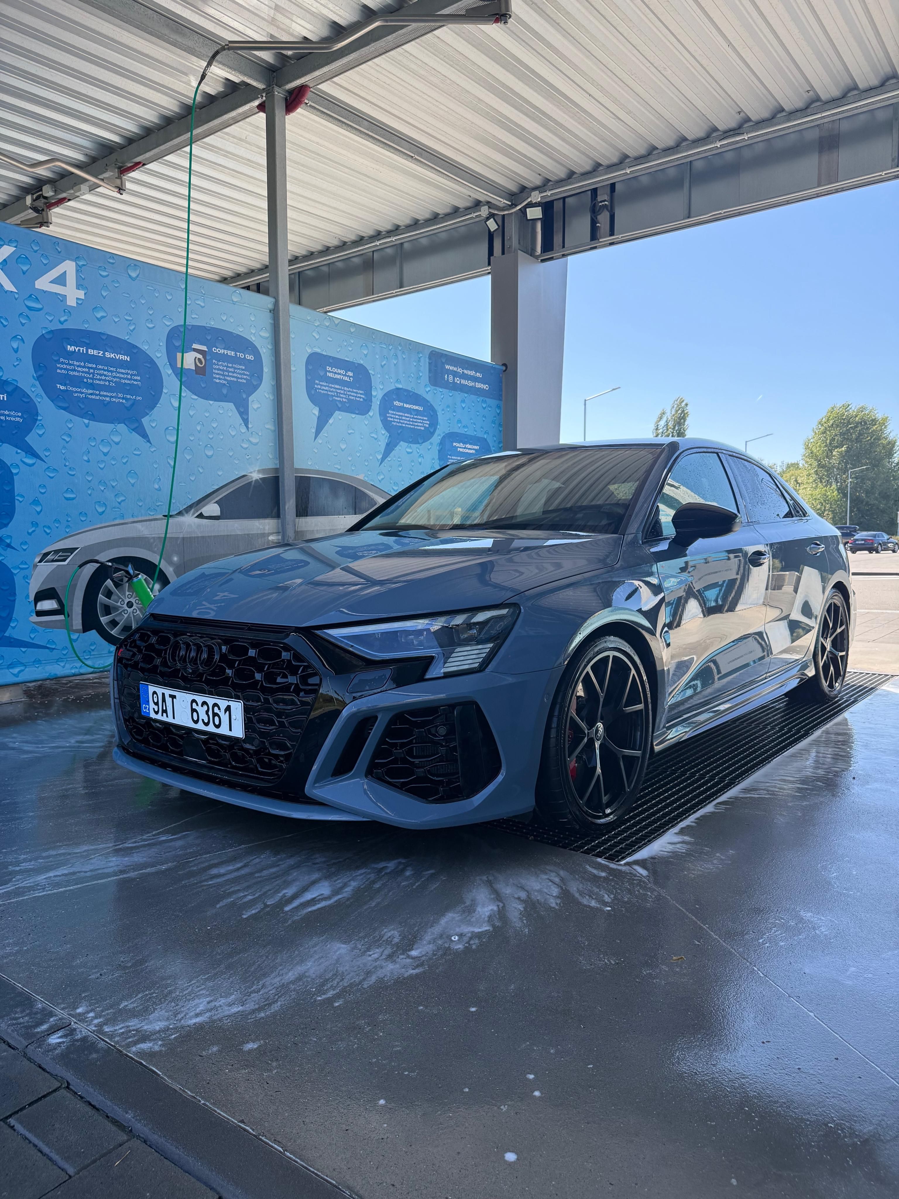 Audi RS3, Rs3 8y,2.5tsfi,keramické brzdy - fotka 3