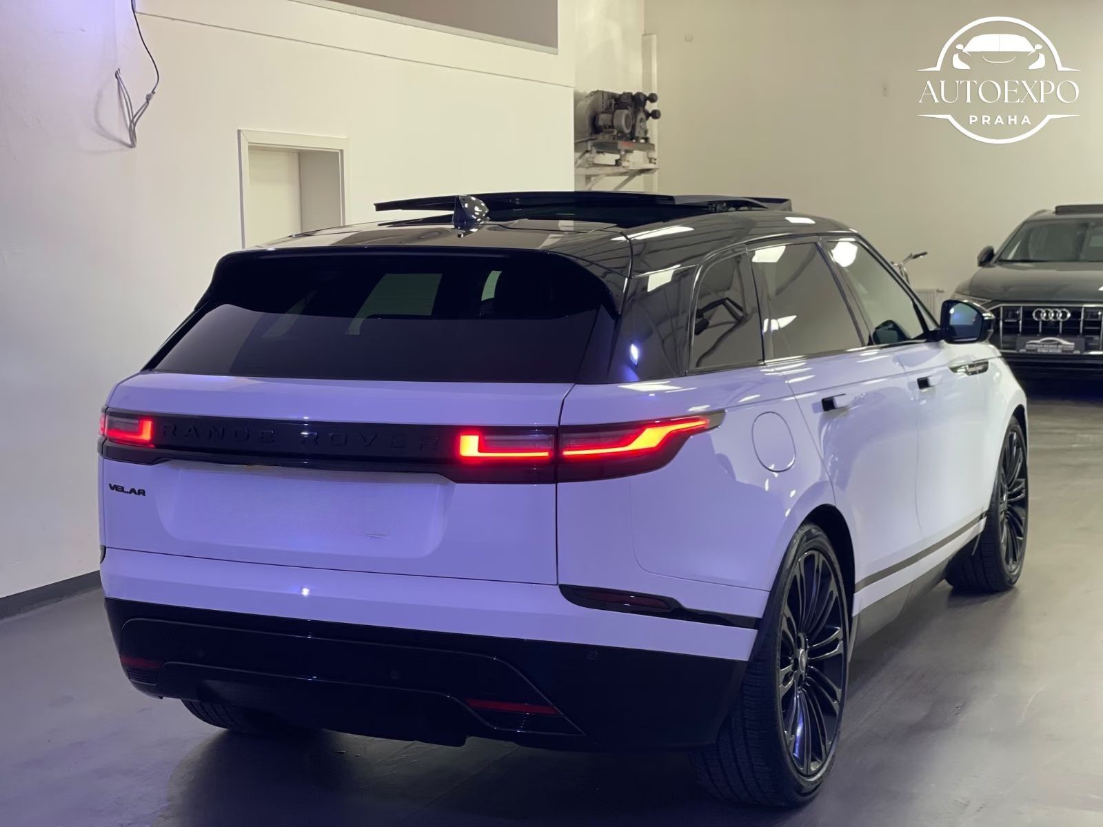 Land Rover Range Rover Velar, 2.0 D200 DYNAMIC AWD - fotka 6