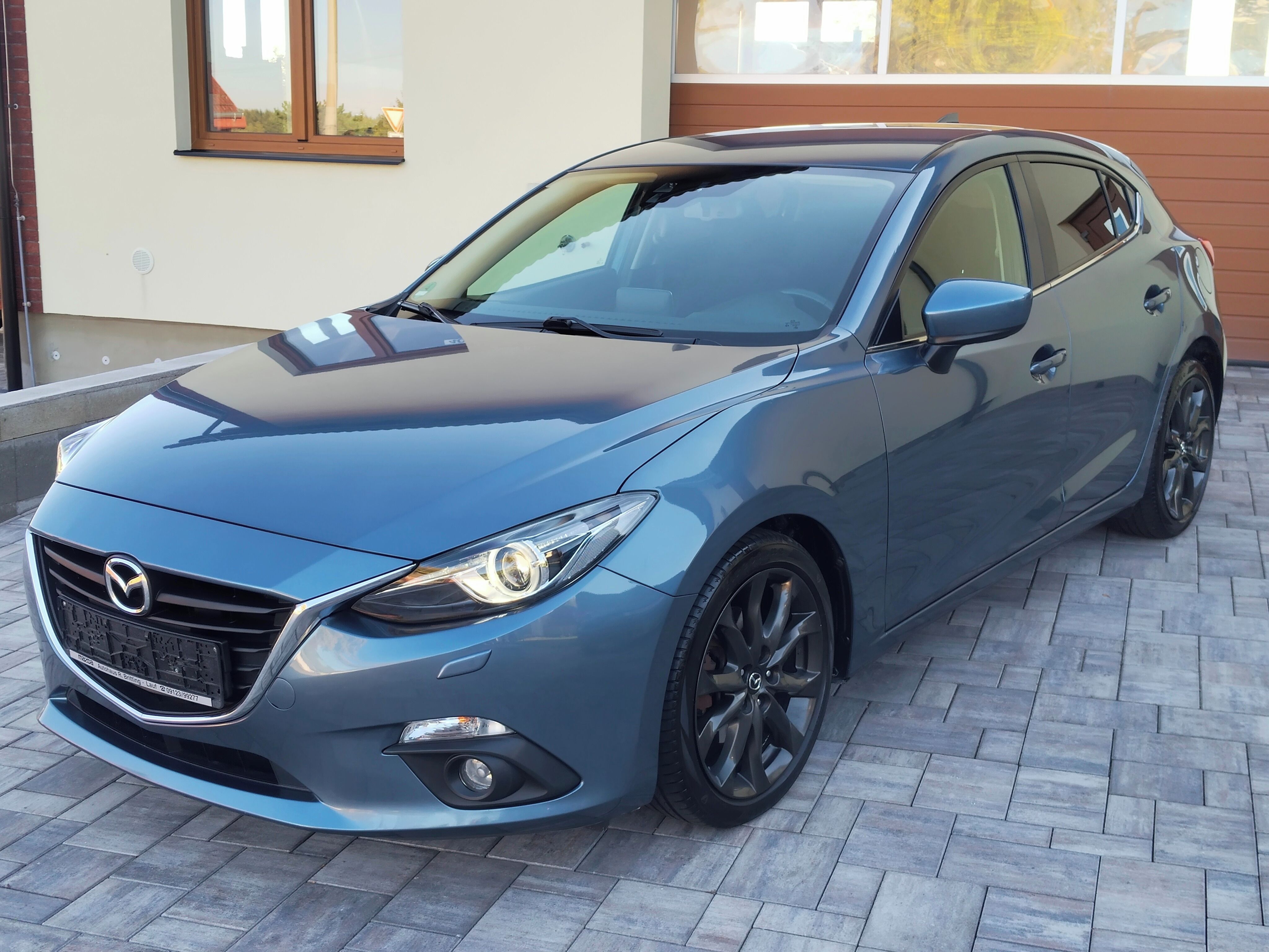 Mazda 3, 2,0i 88Kw NAKAMA 98000Km!