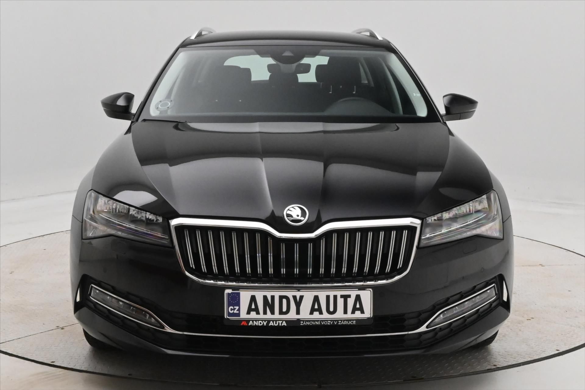 Škoda Superb, 2,0 TDI 110kW DSG Style Záruka - fotka 2