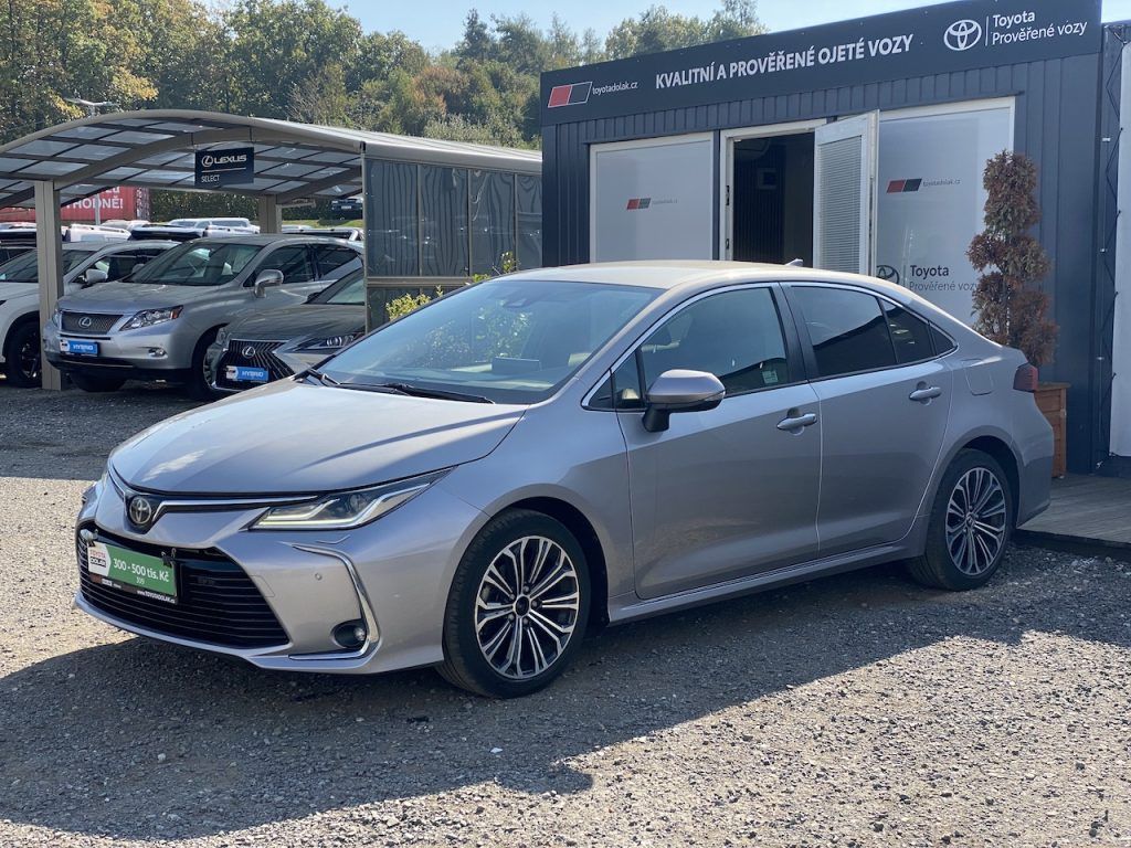 Toyota Corolla, 1.6i, ČR, Executive, záruka - fotka 4