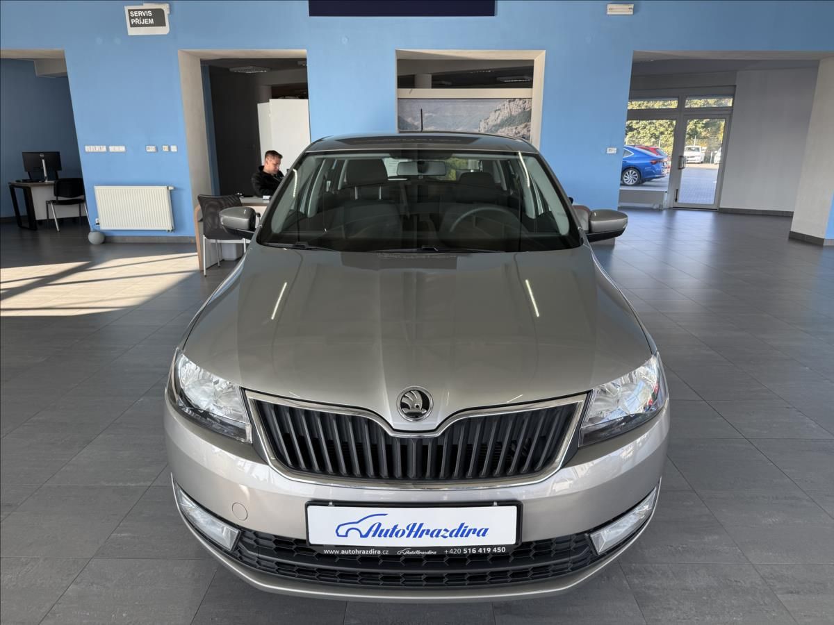 Škoda Rapid, 1,2   TSI 81kW,SERVISKA,1.MAJI - fotka 2