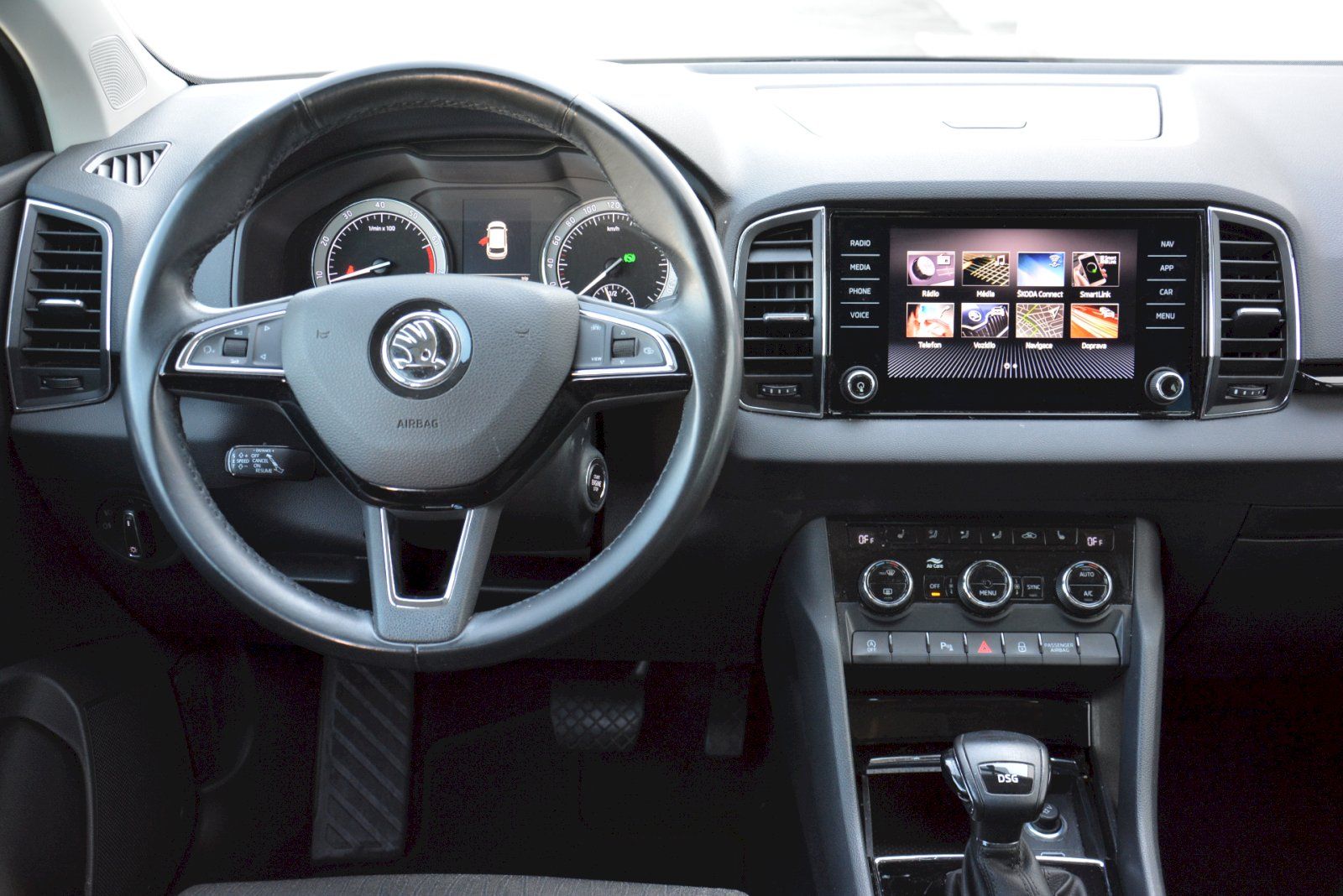 Škoda Karoq, 1.5 TSI 110 KW Style DSG 7 Aut - fotka 5
