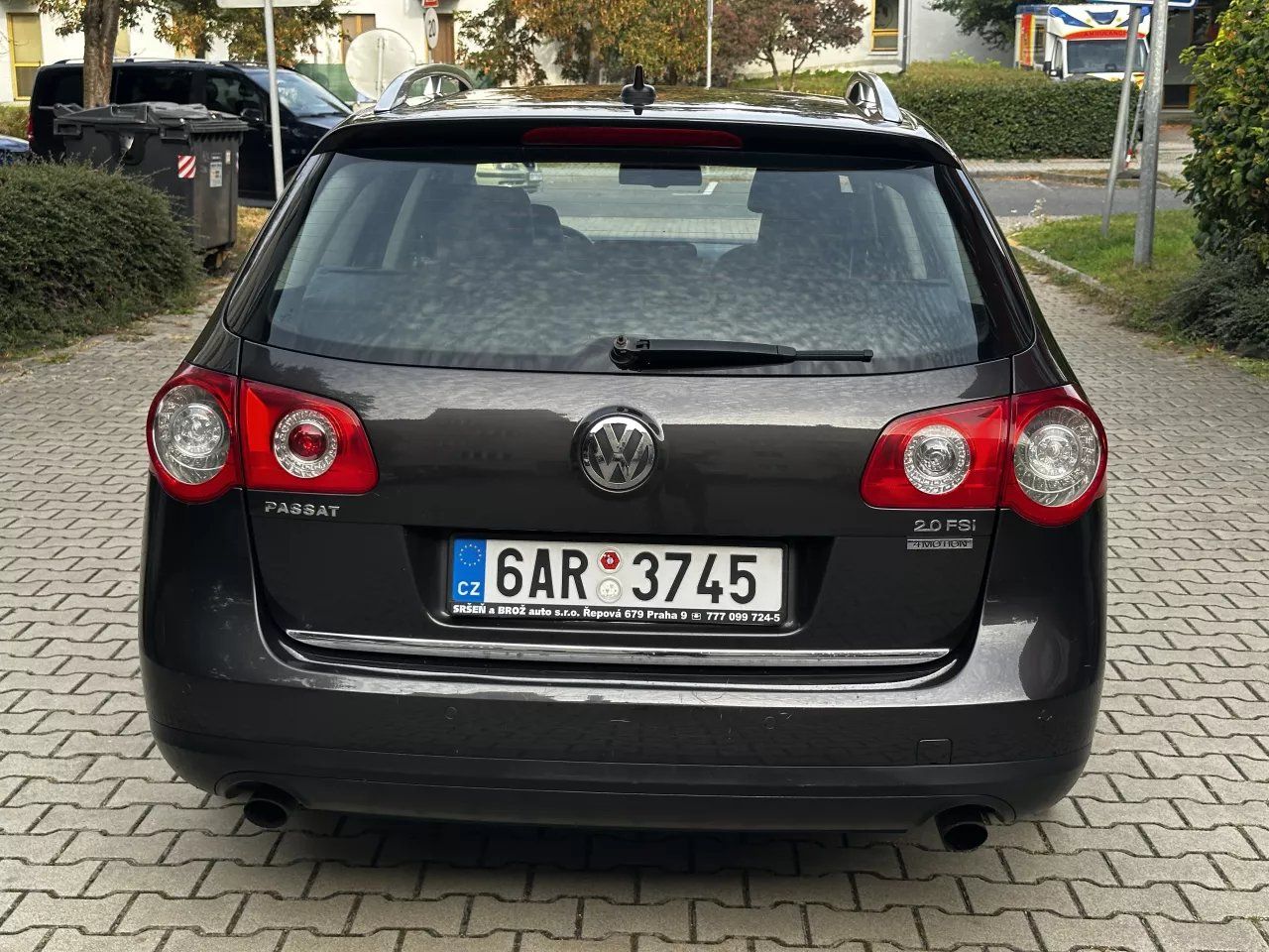 Volkswagen Passat, 2.0 FSI 4x4 Highline Kůže Navi - fotka 6
