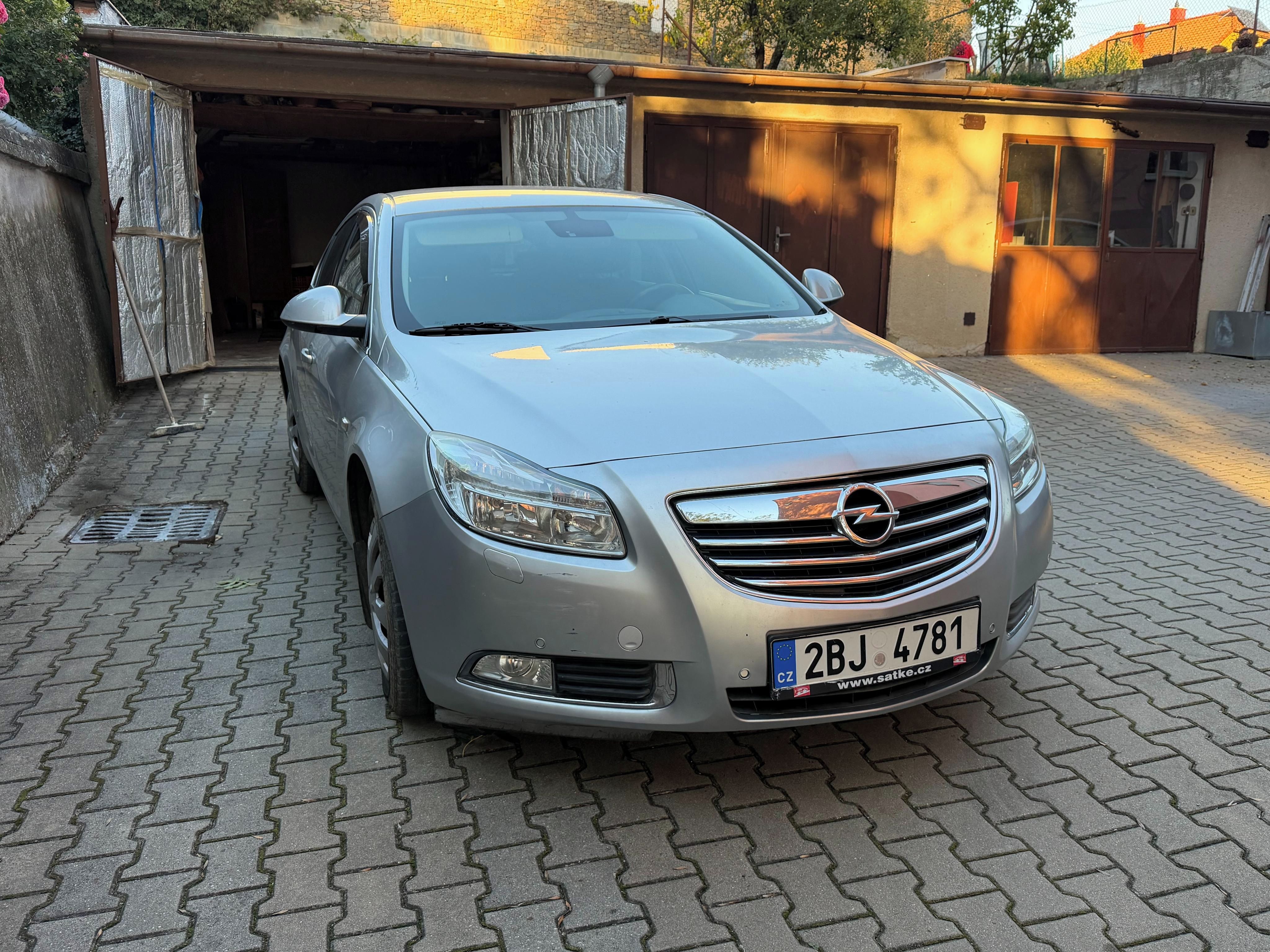 Opel Insignia, 1,8 , 103kw LPG - fotka 2