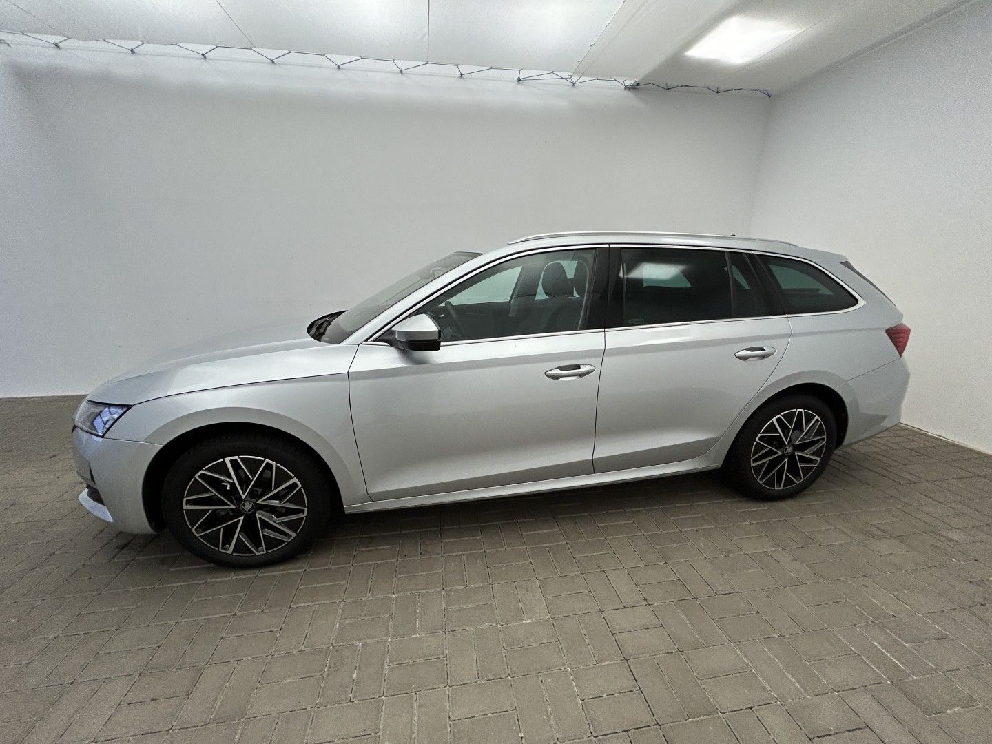 Škoda Octavia, 1.5TSI 110kW Top selection - fotka 3