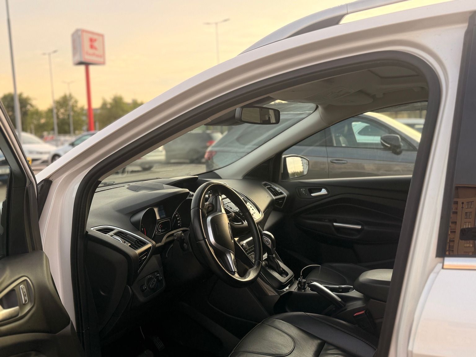 Ford Kuga, Ford Kuga 2.0 TDCi 110 kW - fotka 5