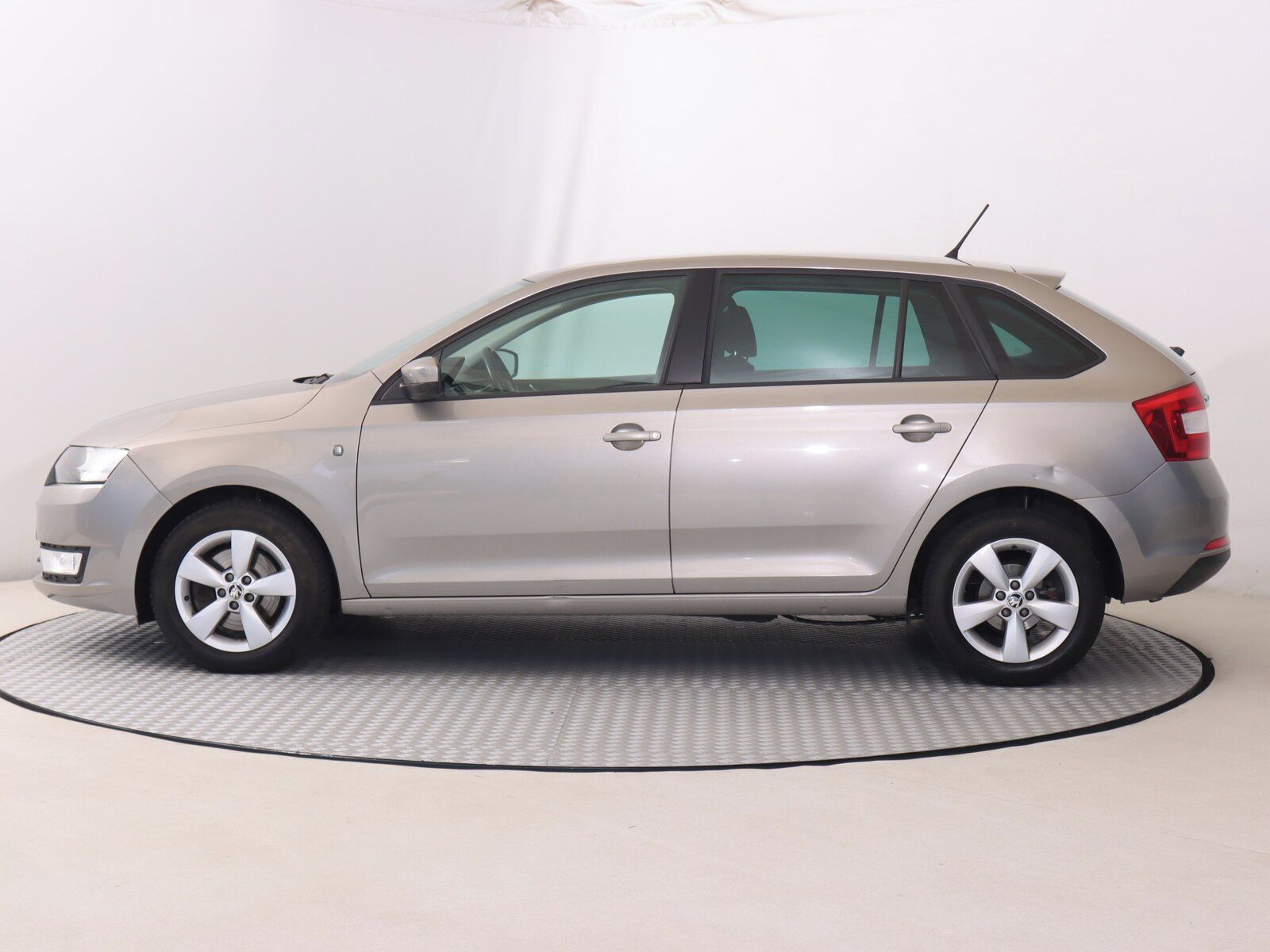 Škoda Rapid, 1.2 TSI - fotka 3