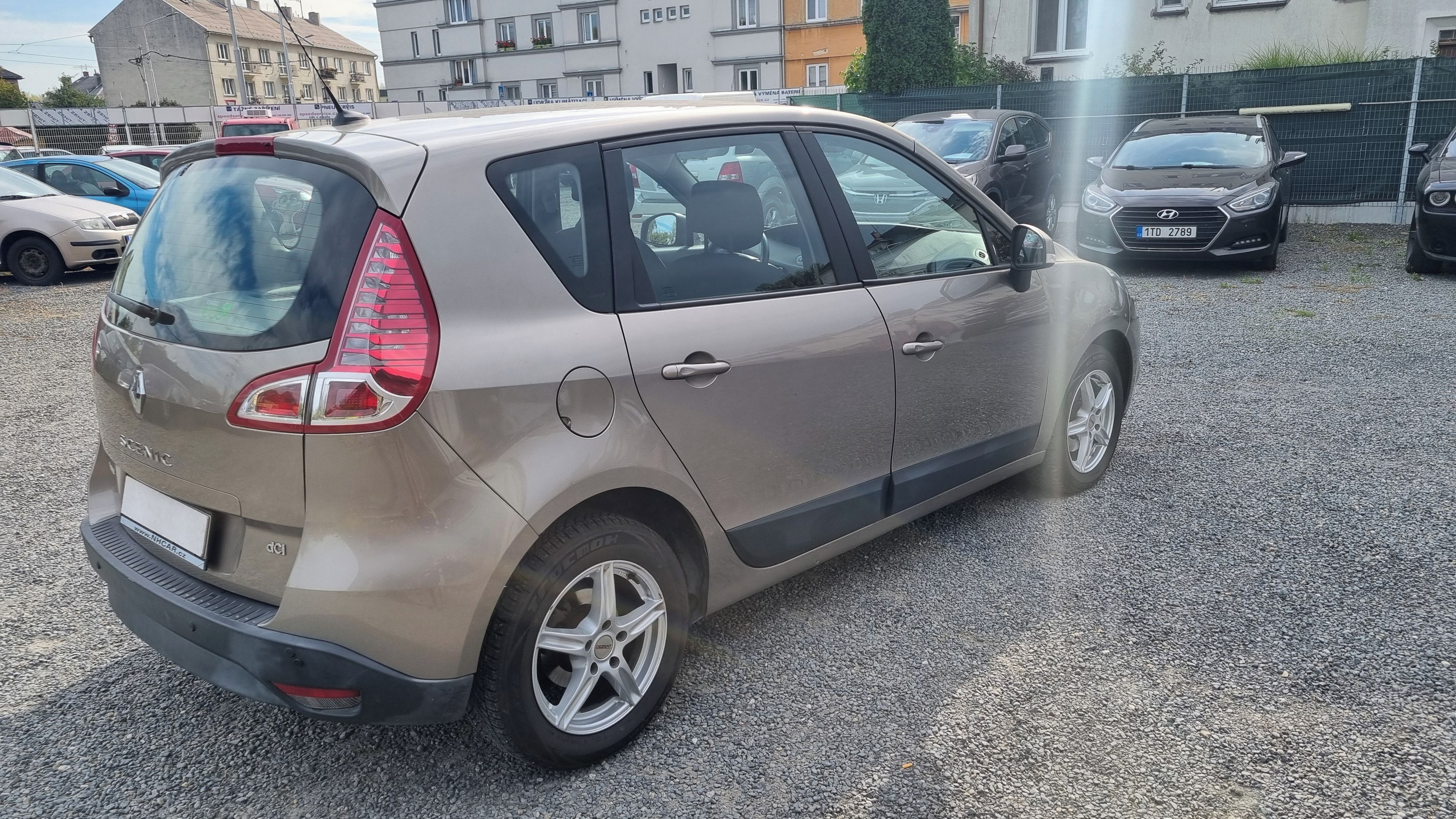 Renault Scénic, 1.5DCi 81kw Top! - fotka 4