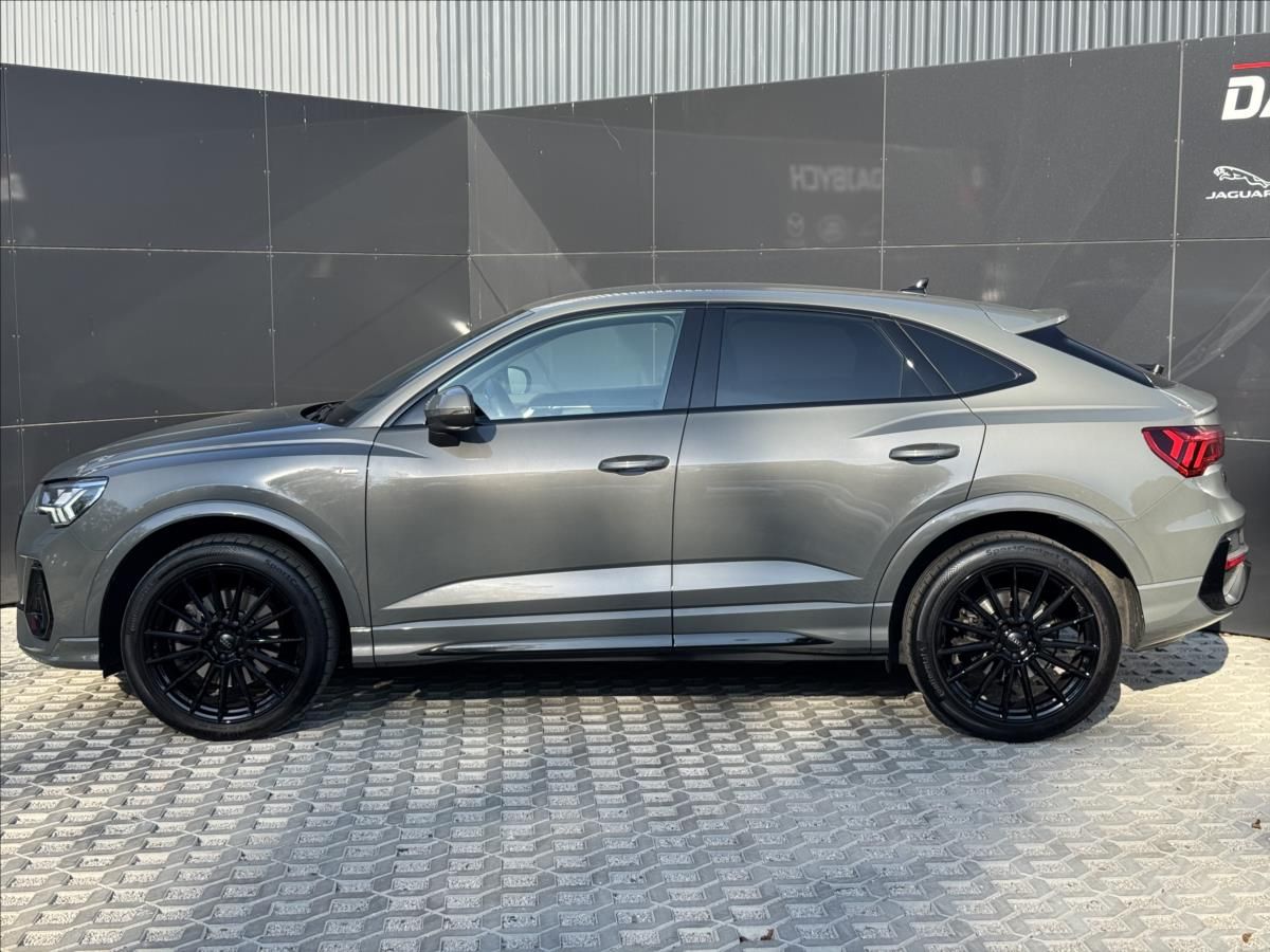 Audi Q3, 2,0 40 TFSI quattro S-line  Sp - fotka 5
