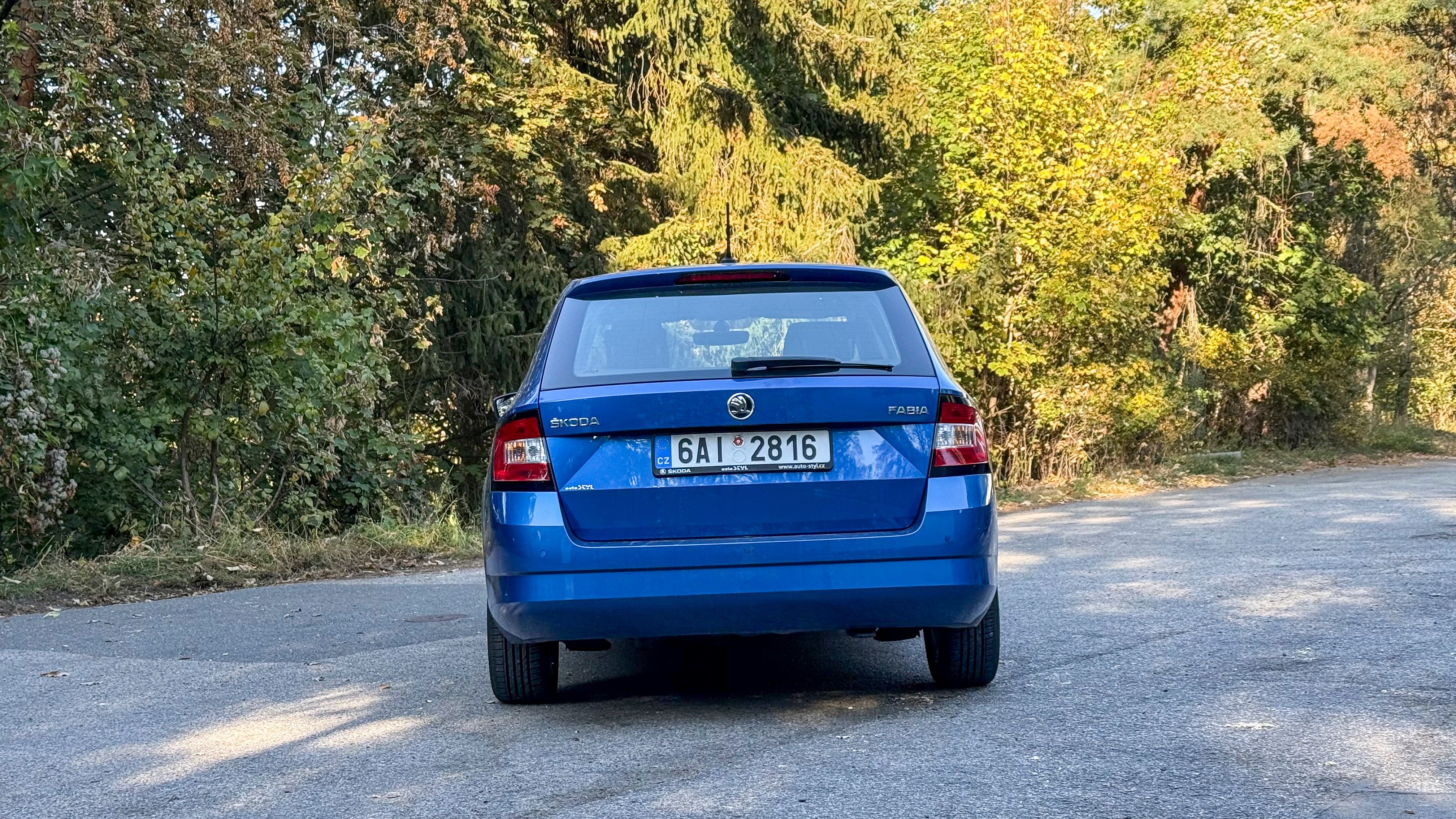 Škoda Fabia, Fabia Combi Style DSG 33tkm - fotka 6