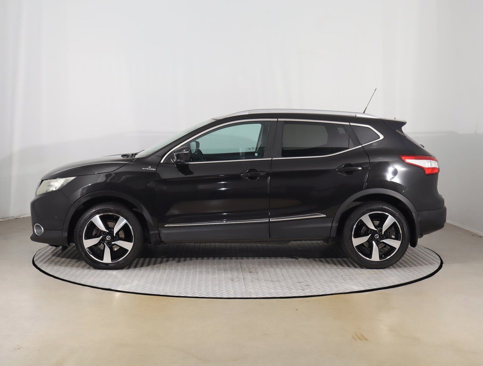 Nissan Qashqai, 1.6 dCi, Automat - fotka 3