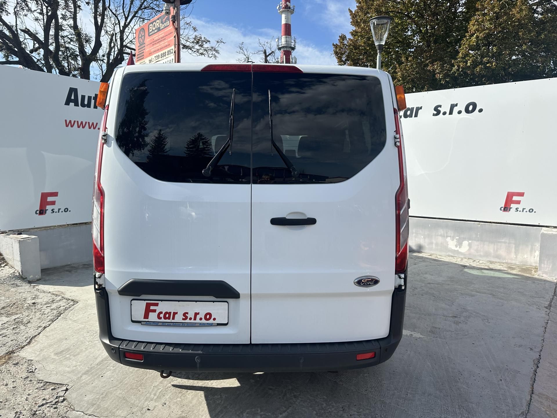 Ford Transit Custom, 2.0TDCi 77kW 9 míst - fotka 6