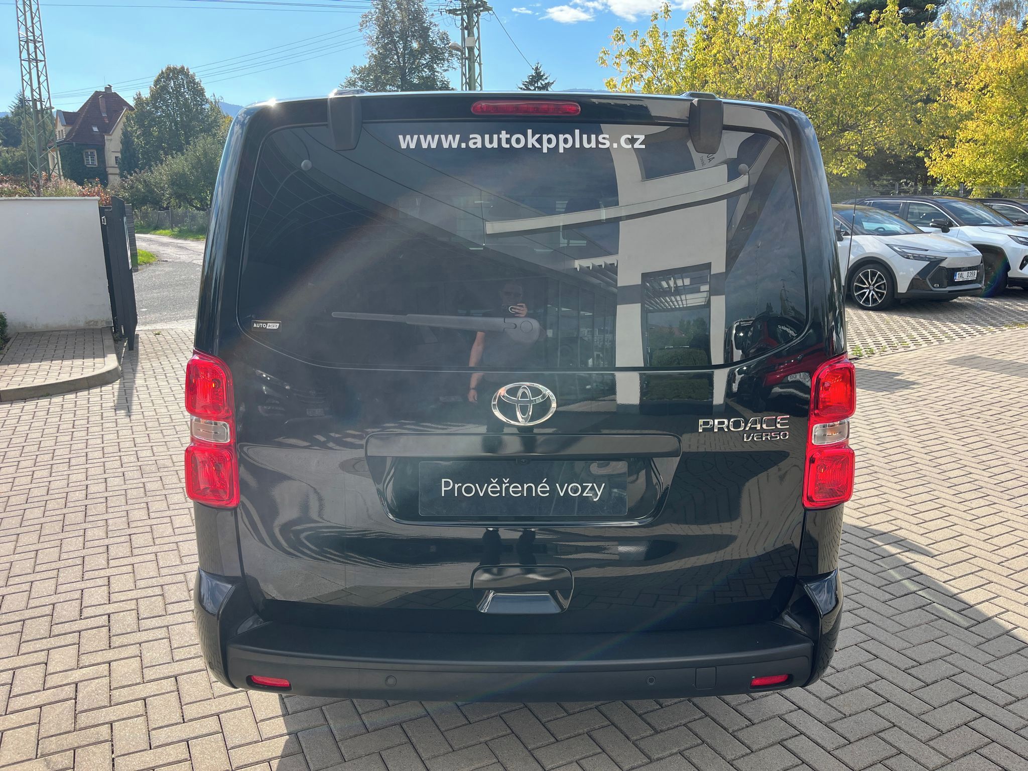 Toyota Proace Verso, 2.0 177k L2 Family Webasto 8AT - fotka 5