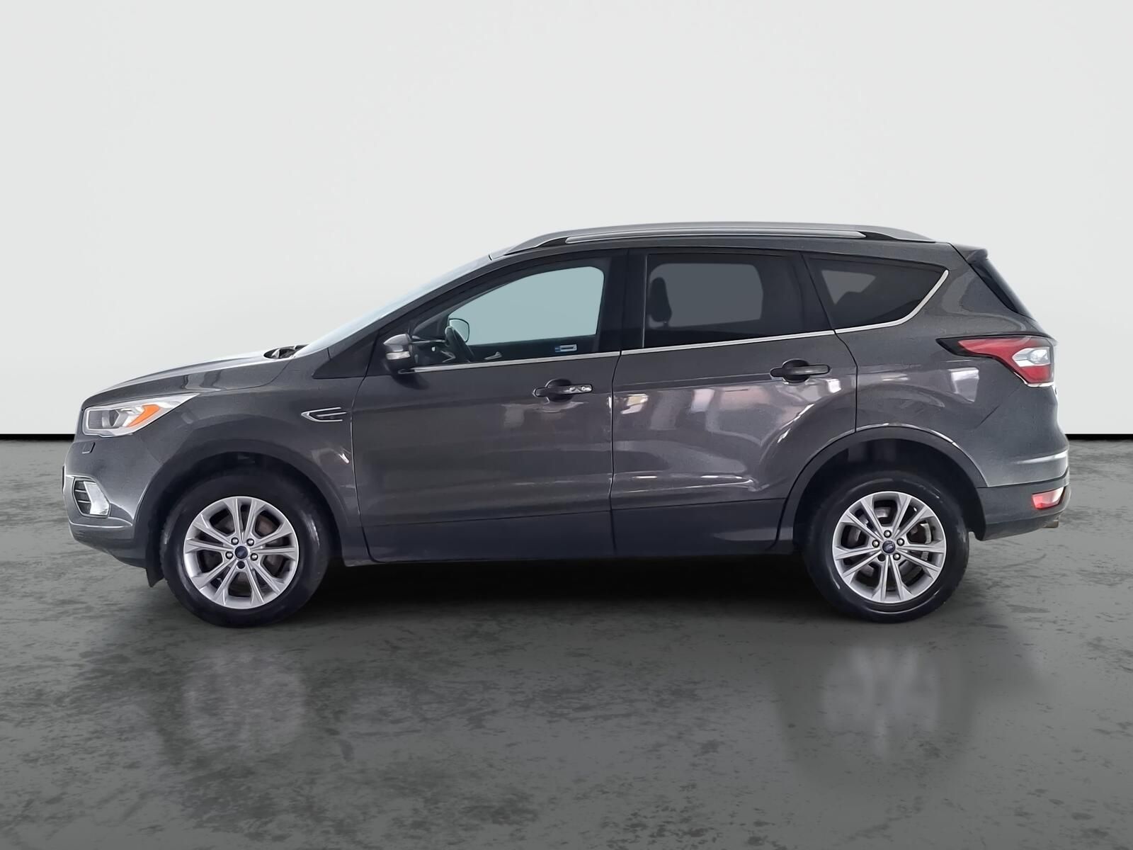 Ford Kuga, 1.5 TDCi, Automatická klima - fotka 3