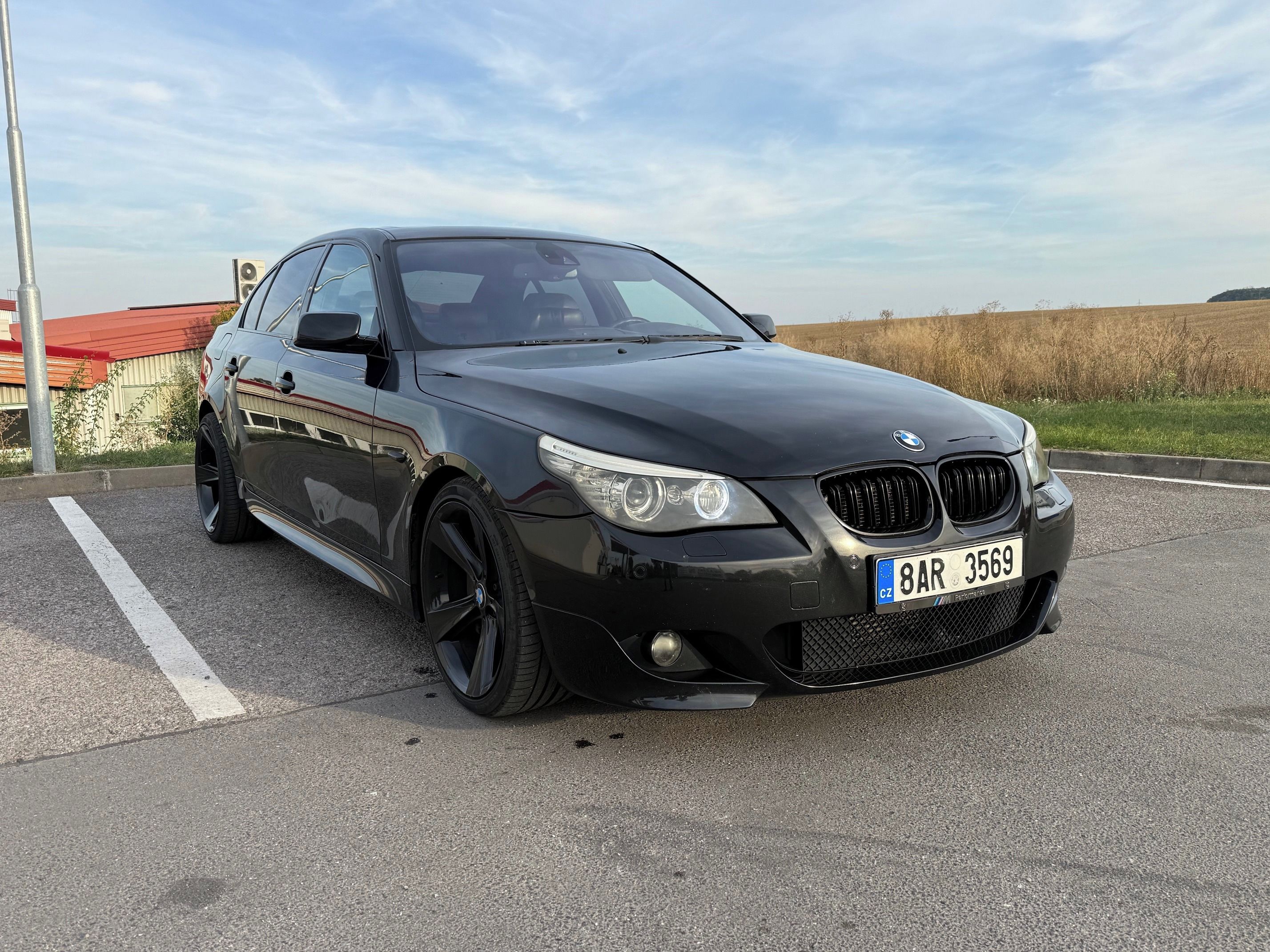 BMW Řada 5, 2. majitel v Čr - fotka 6