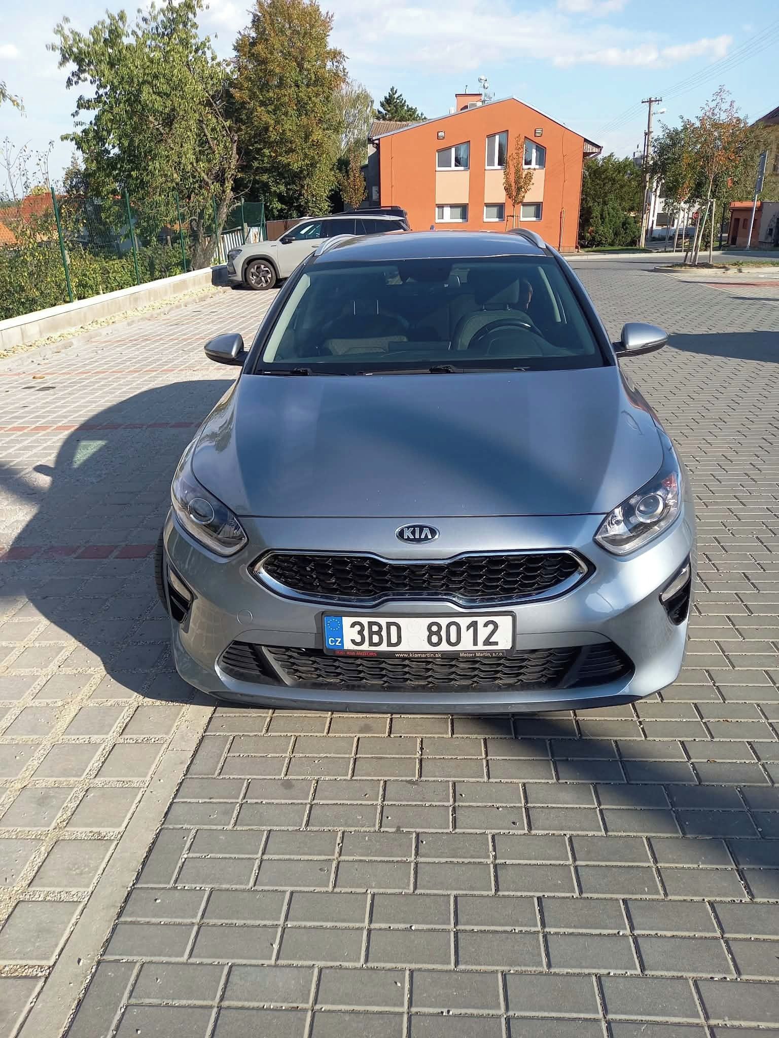 Kia Cee´d - fotka 5