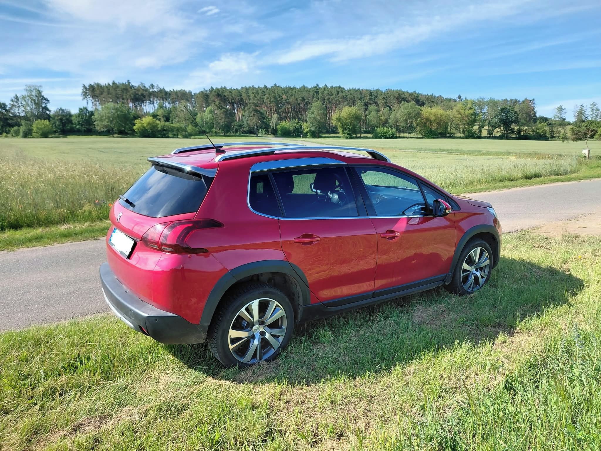 Peugeot 2008, Peugeot 2008 Allure 1.2 - fotka 4