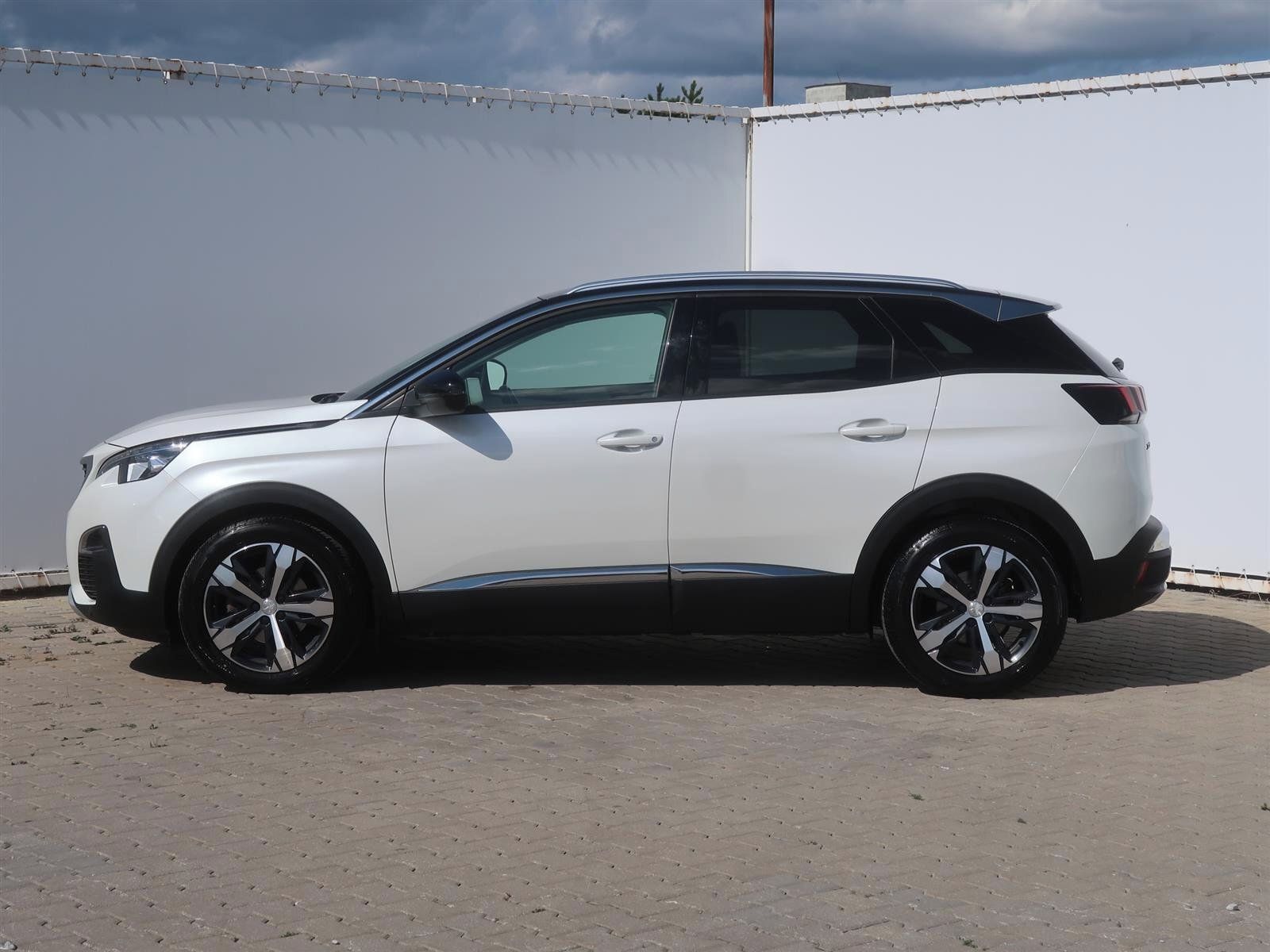 Peugeot 3008, 1.2 PureTech, Automat - fotka 3