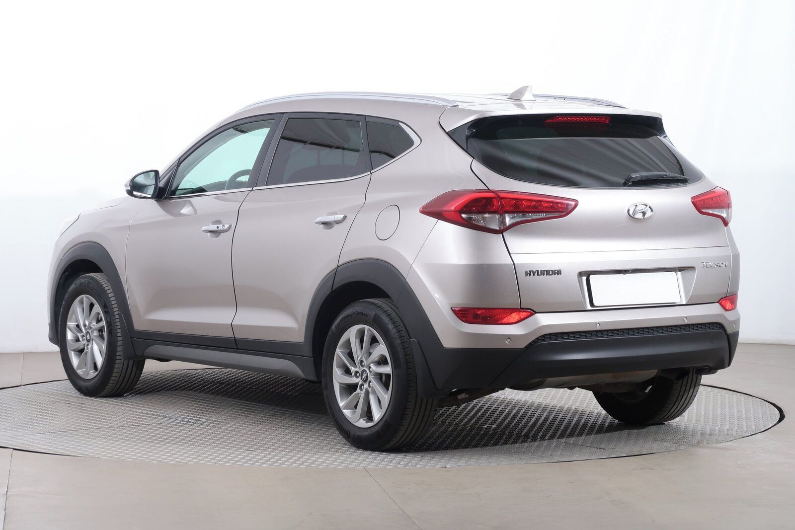 Hyundai Tucson, 1.6 GDI, Navi - fotka 4