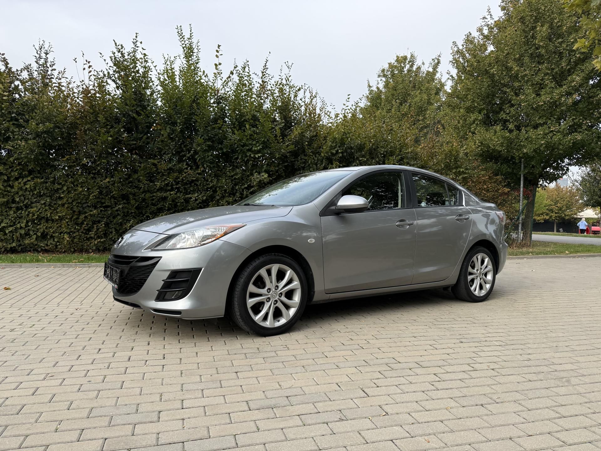 Mazda 3, 1.6 Exclusive-Line - fotka 4