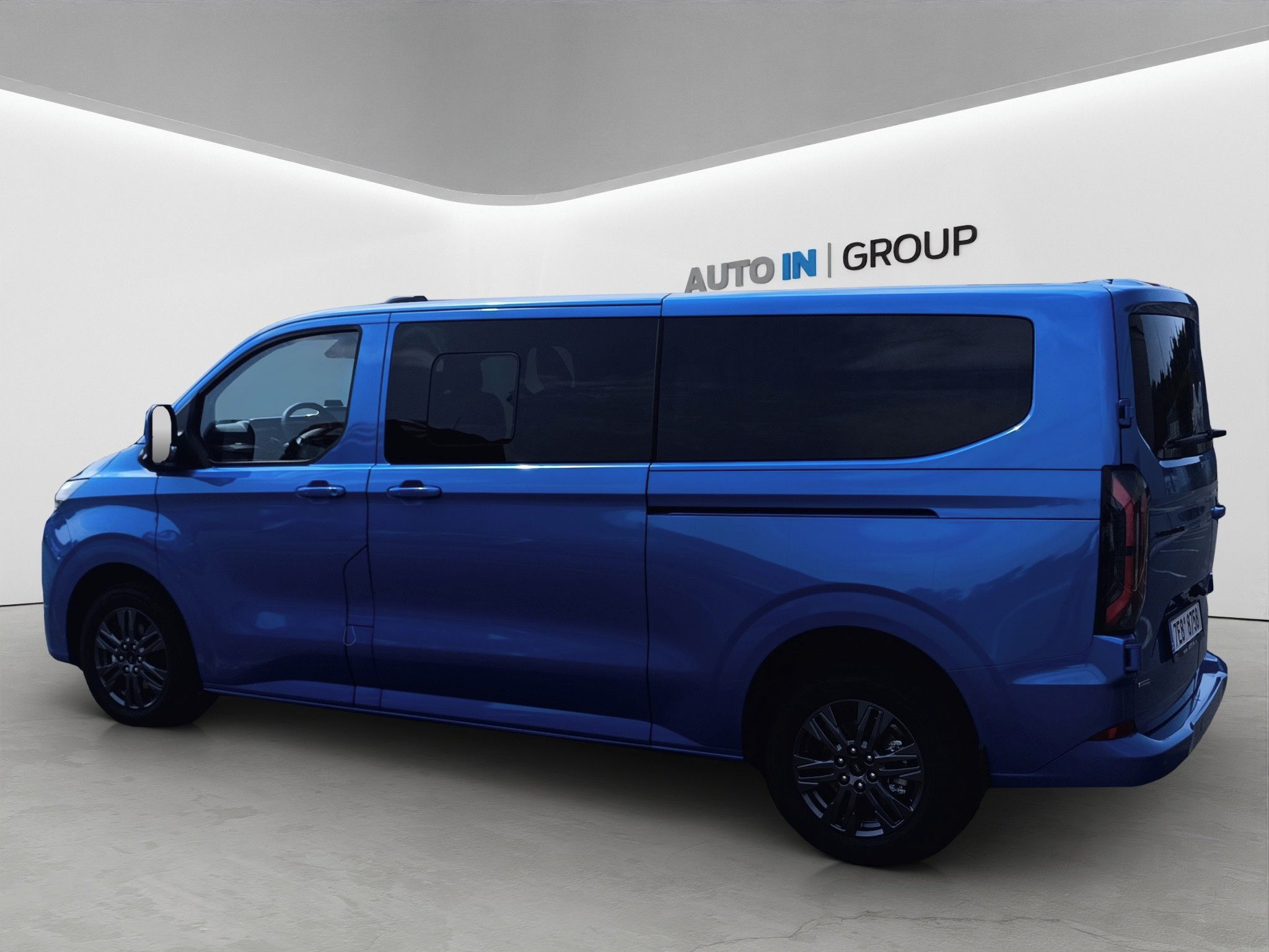 Ford Transit Custom, LIMITED 340 Kombi M1 2,5 - fotka 4