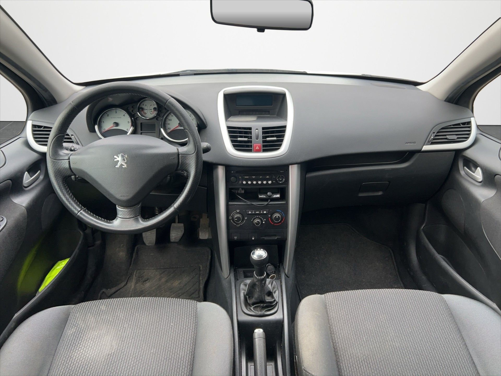 Peugeot 207, 1,6 HDi, 1Maj. CZ  SW Active - fotka 4
