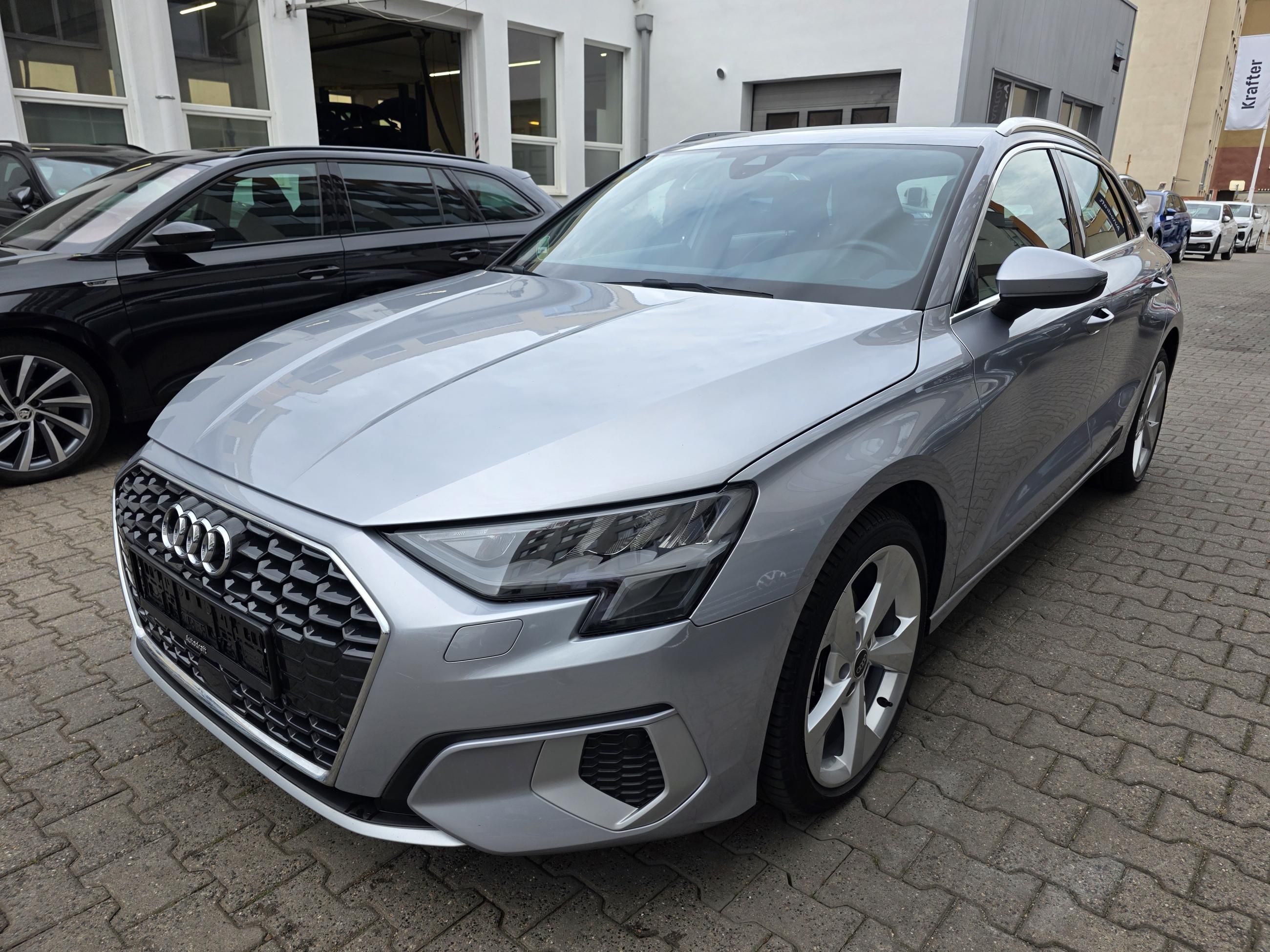 Audi A3, Sportback 35 TDI S-tronic - fotka 3