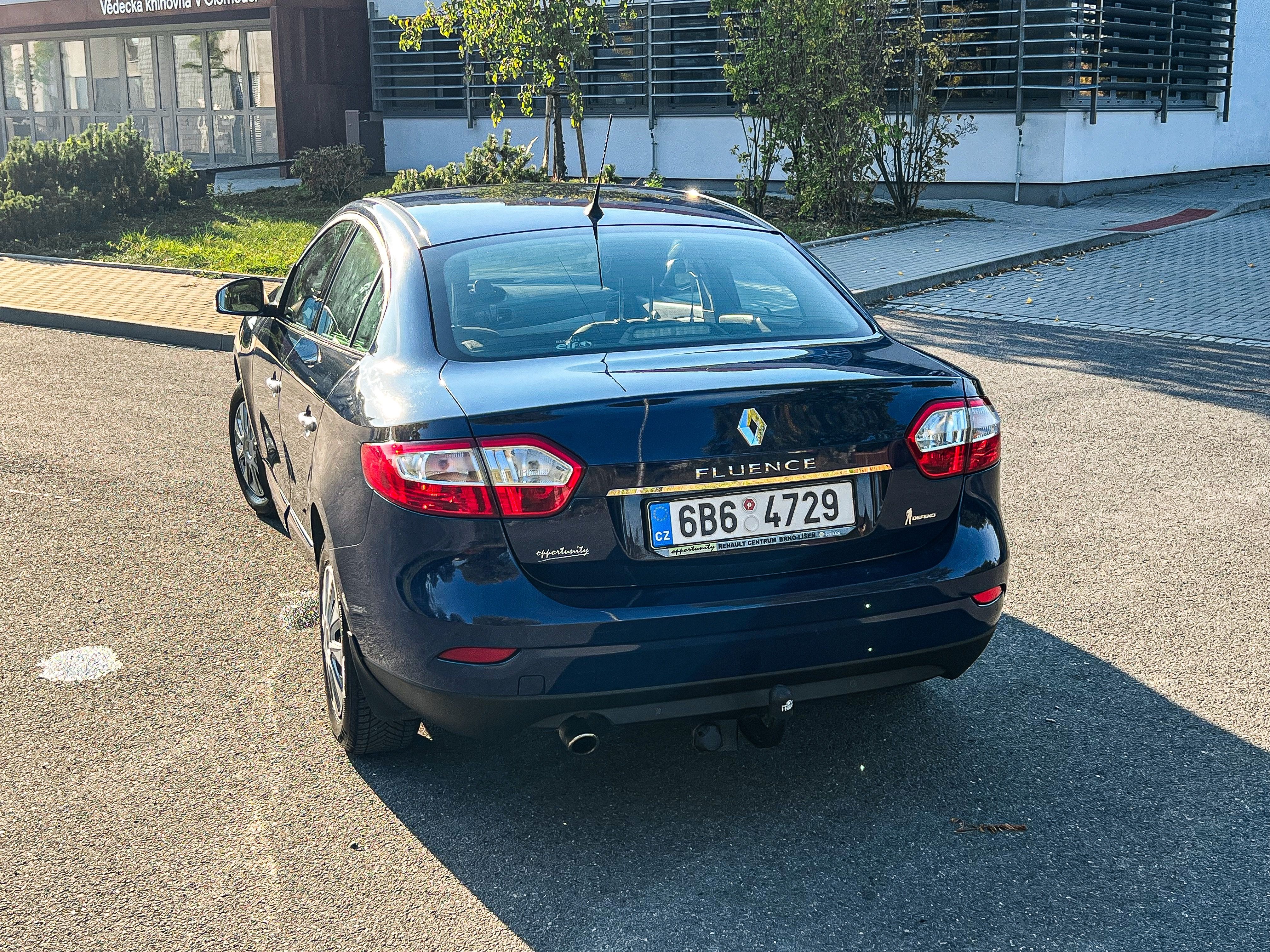 Renault Fluence, 1.6 16v, Po STK, po servise - fotka 5