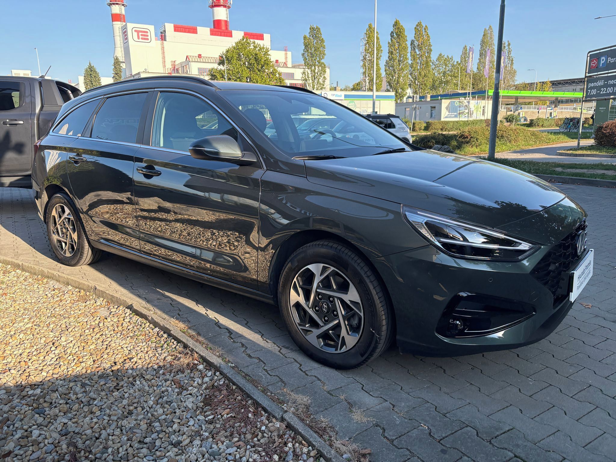 Hyundai i30, Style 1.5i  70kW - fotka 5