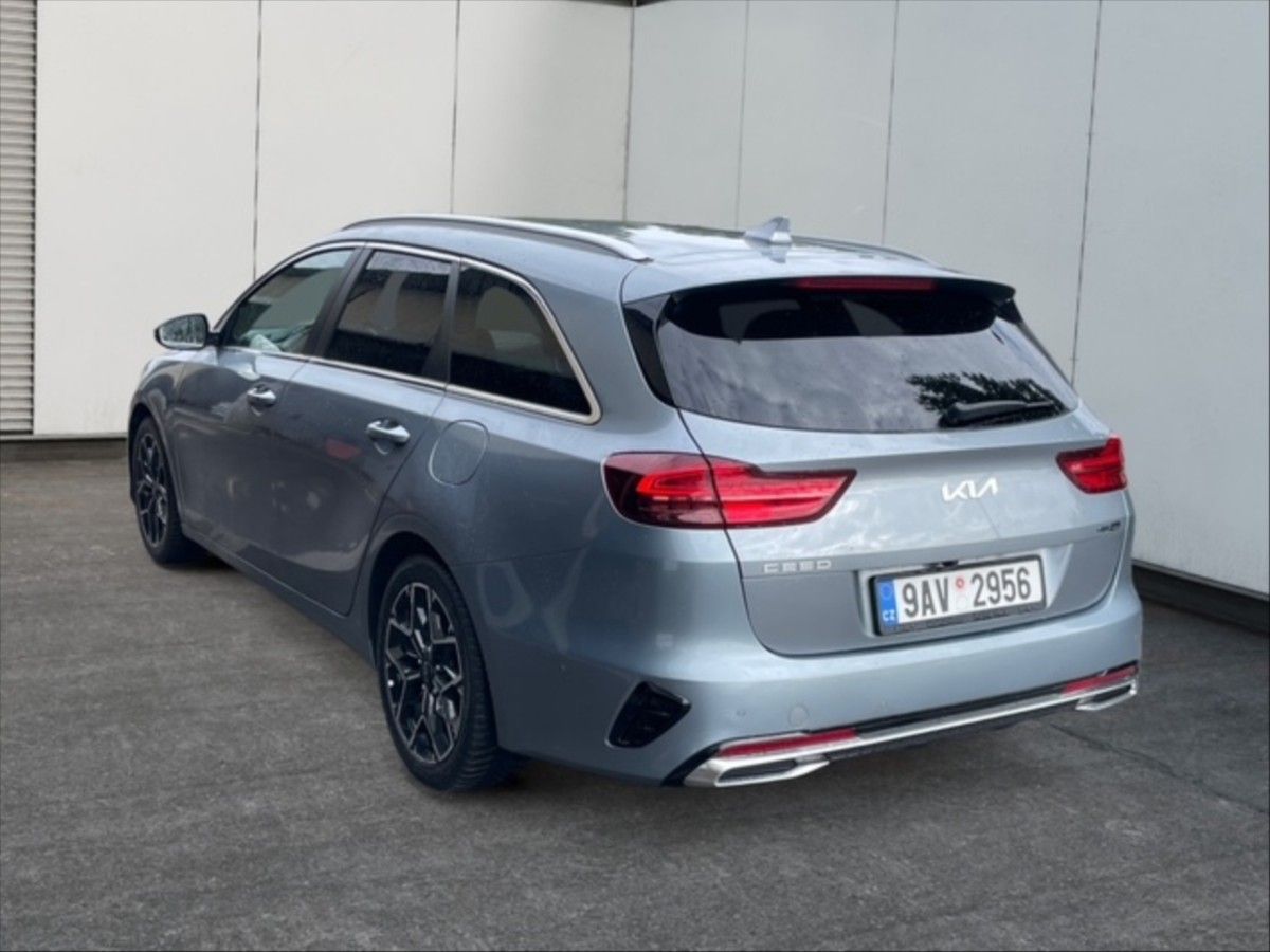 Kia Cee´d, 1,5 TGDI 118 GT Line AT - fotka 4