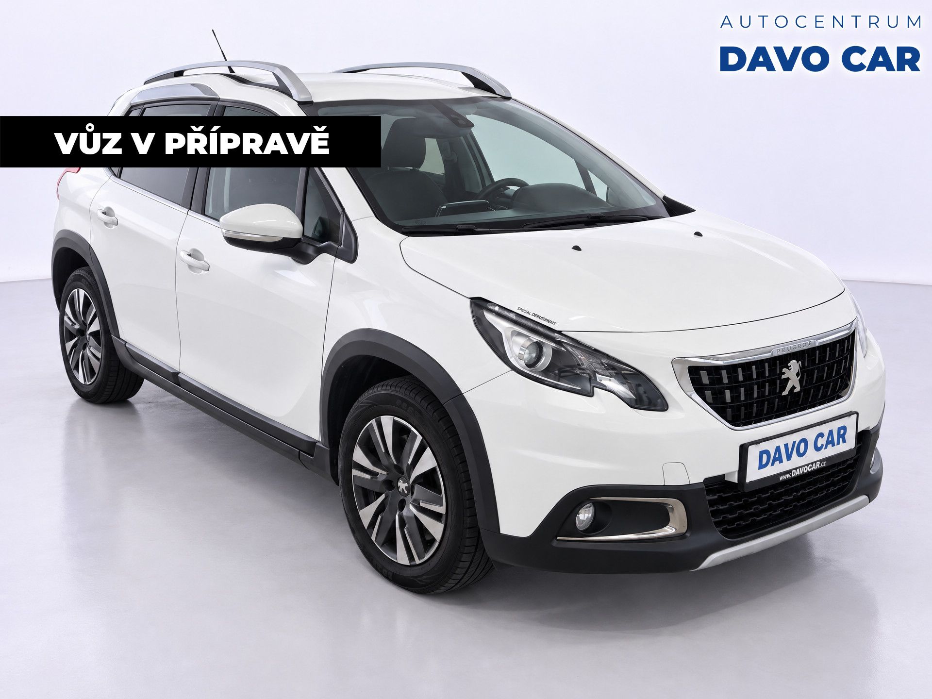 Peugeot 2008, 1,2 PT 110k Automat CZ Tažné - fotka 4