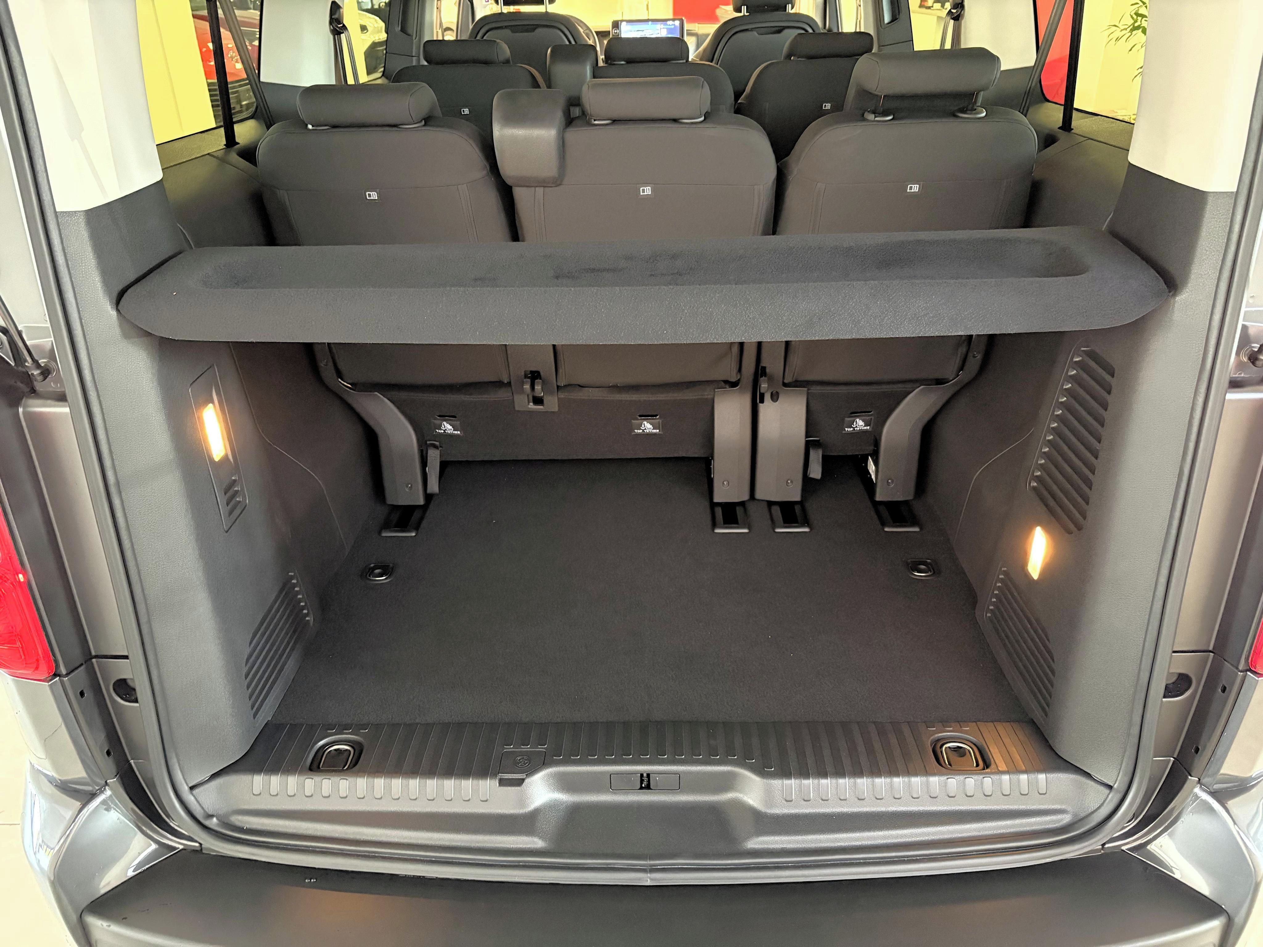 Toyota Proace, Family, 2.2D, 8AT, L2 - fotka 6
