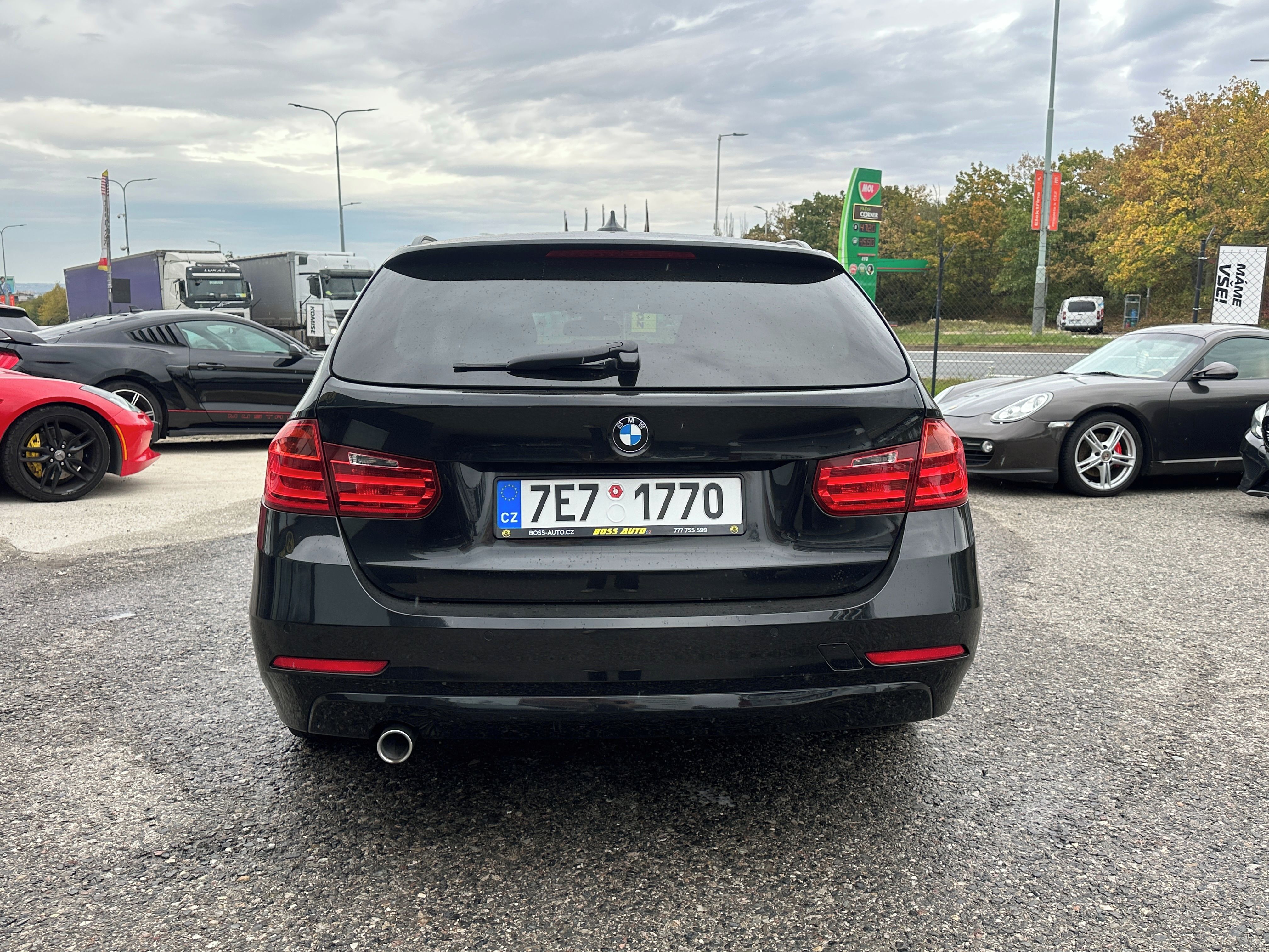 BMW Řada 3, BMW 316D 2014 - fotka 5