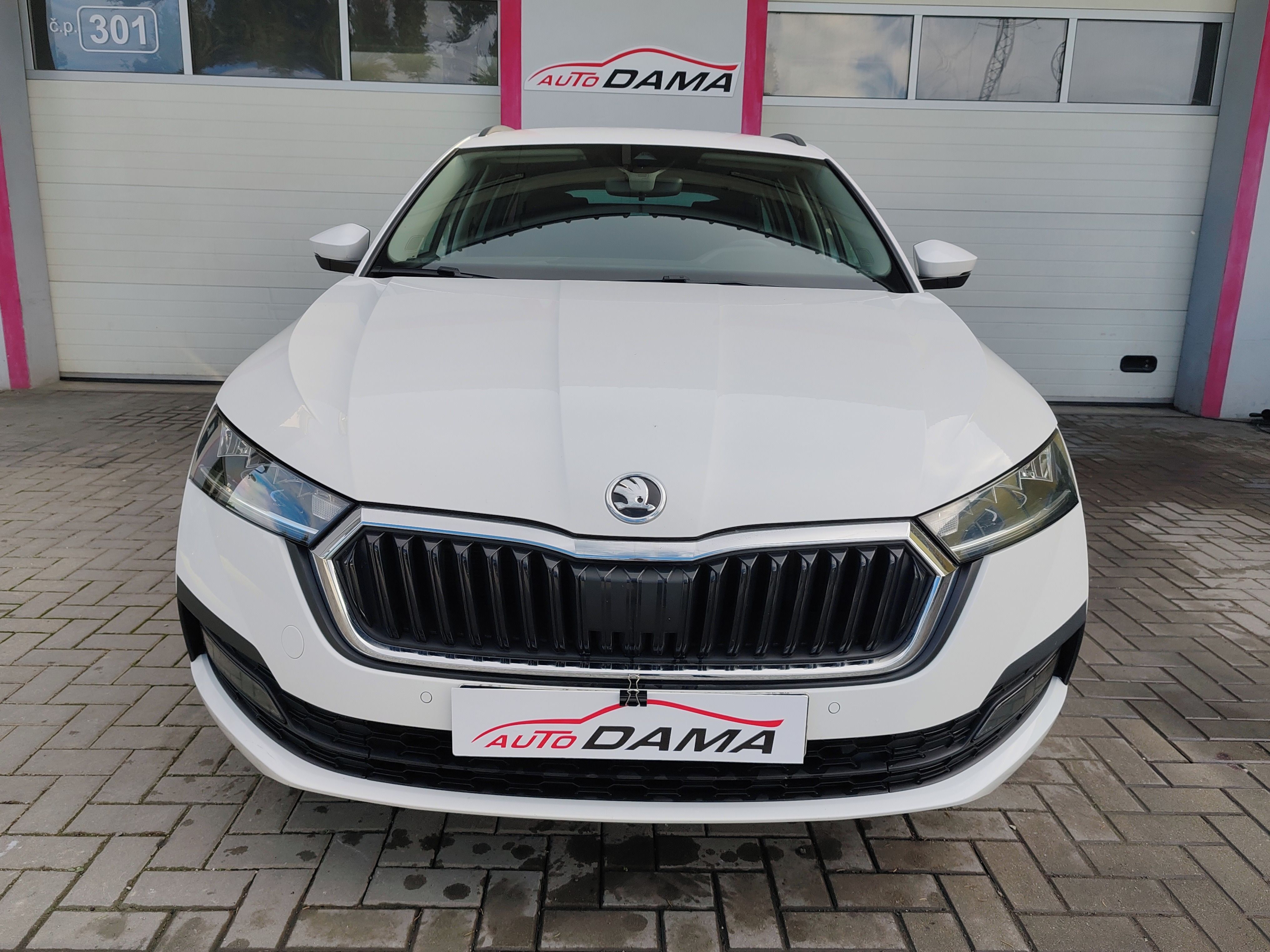 Škoda Octavia, 2.0TDI Ambition 1 Maj*ČR*DPH - fotka 2