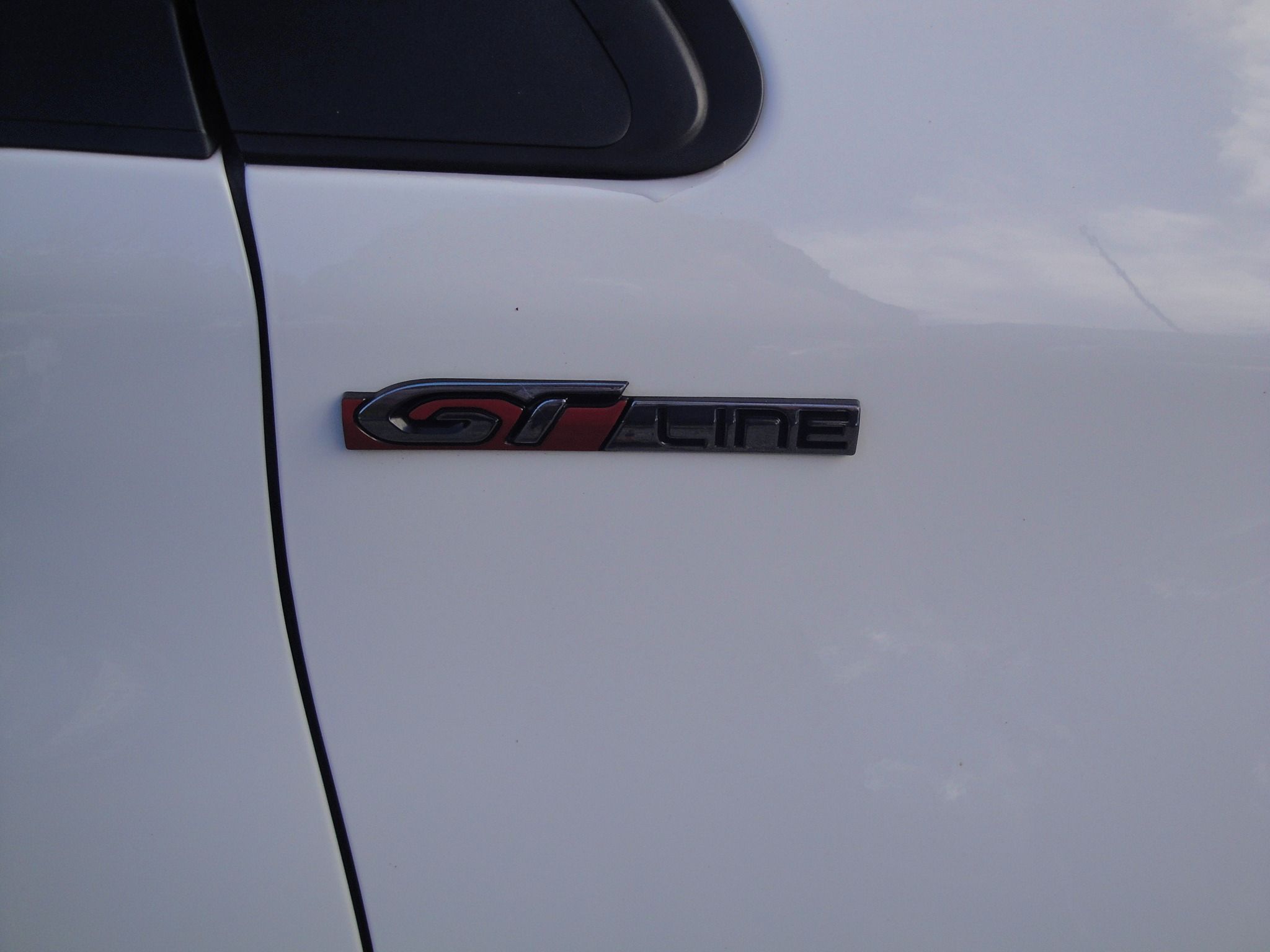 Peugeot 2008, 1.2 81kw GT-Line Panorama - fotka 5