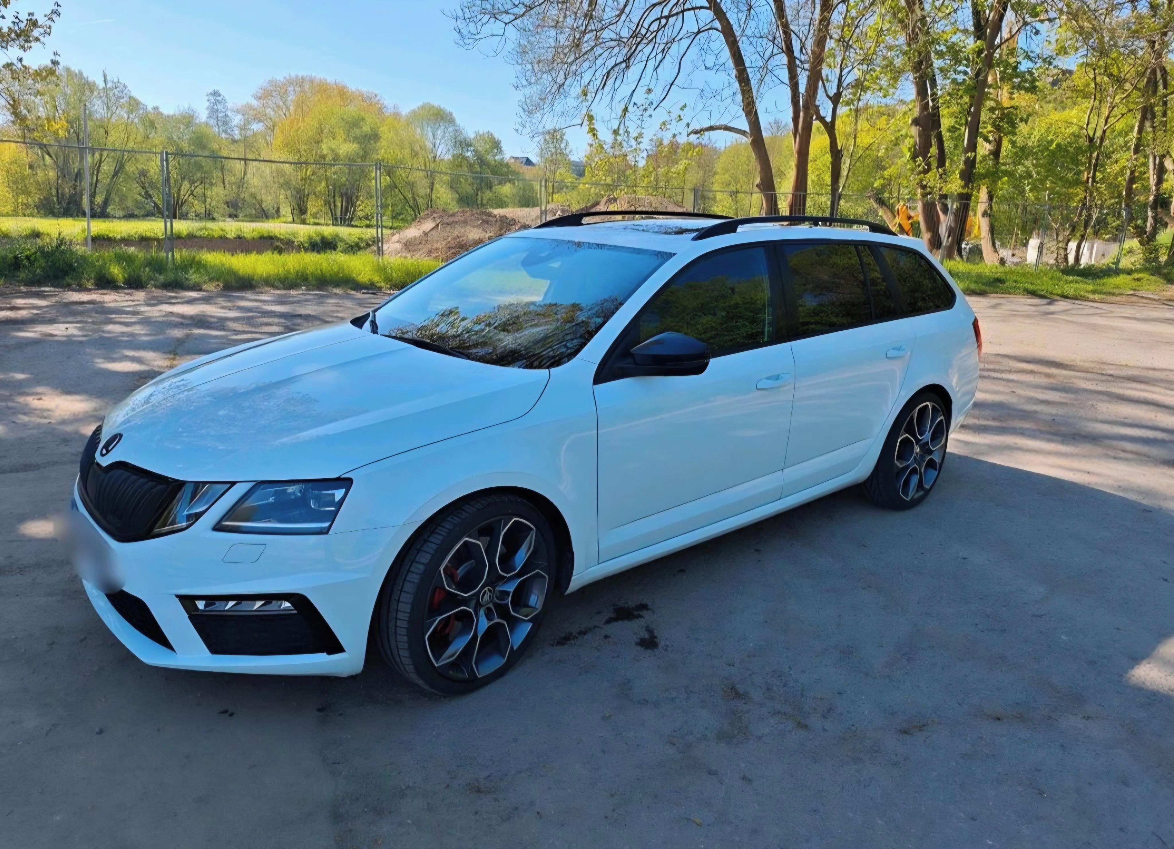 Škoda Octavia, Skoda Octavia 3 RS 2.0 TSI