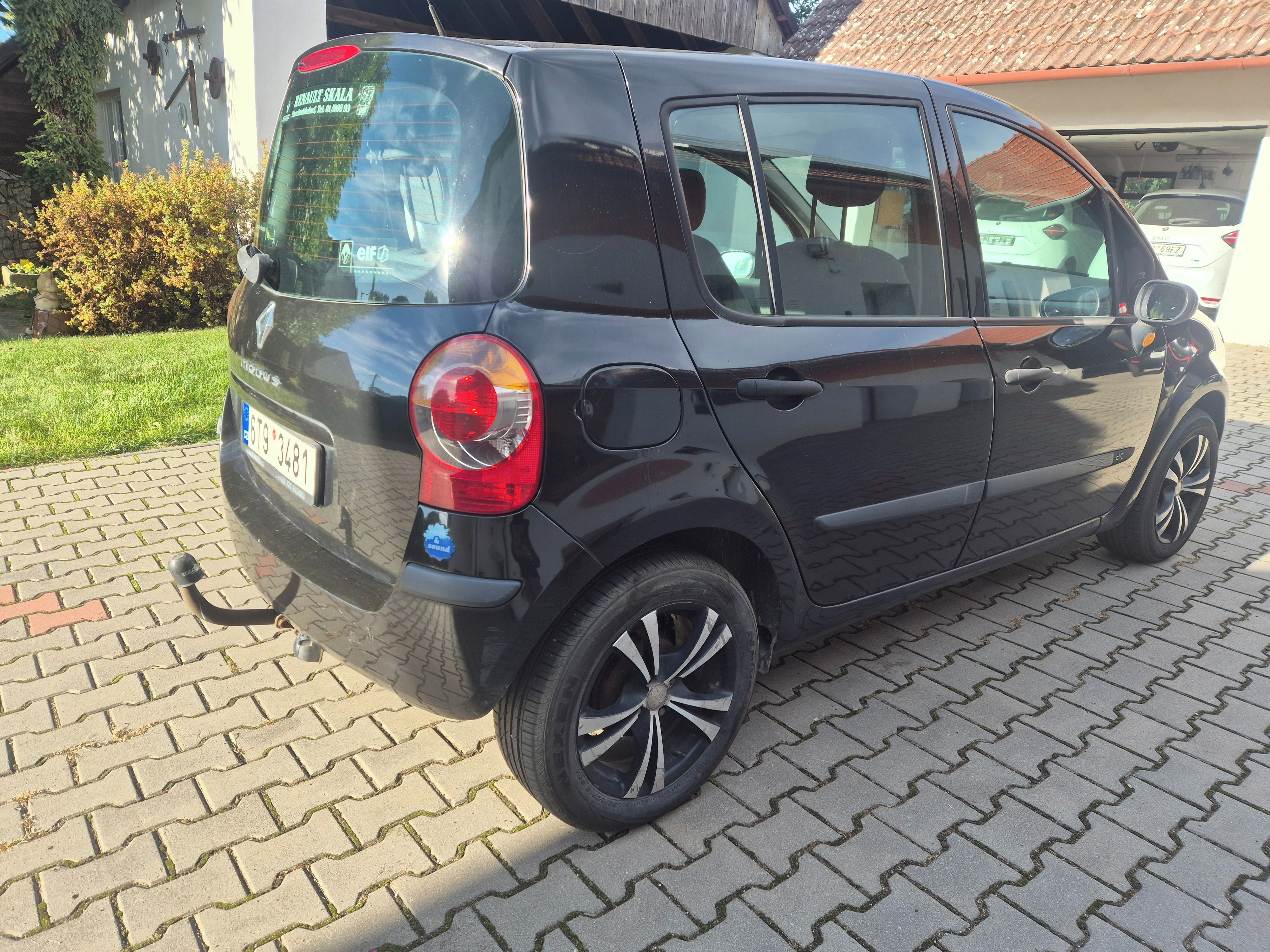 Renault Modus, 1,5 dCi Coul a Sound 80PS - fotka 5