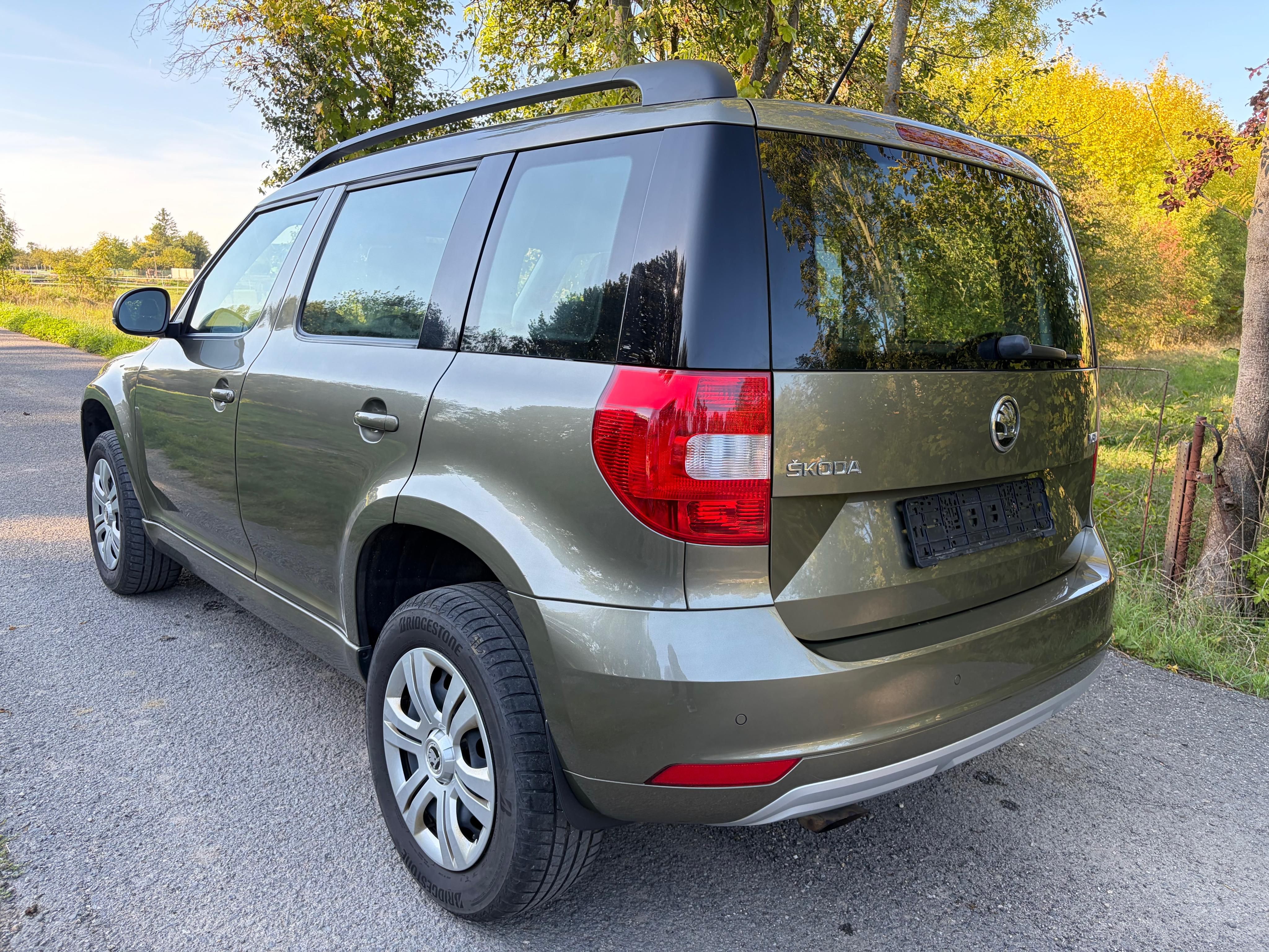 Škoda Yeti, Škoda Yeti 1.2TSI 81kw,servis - fotka 4