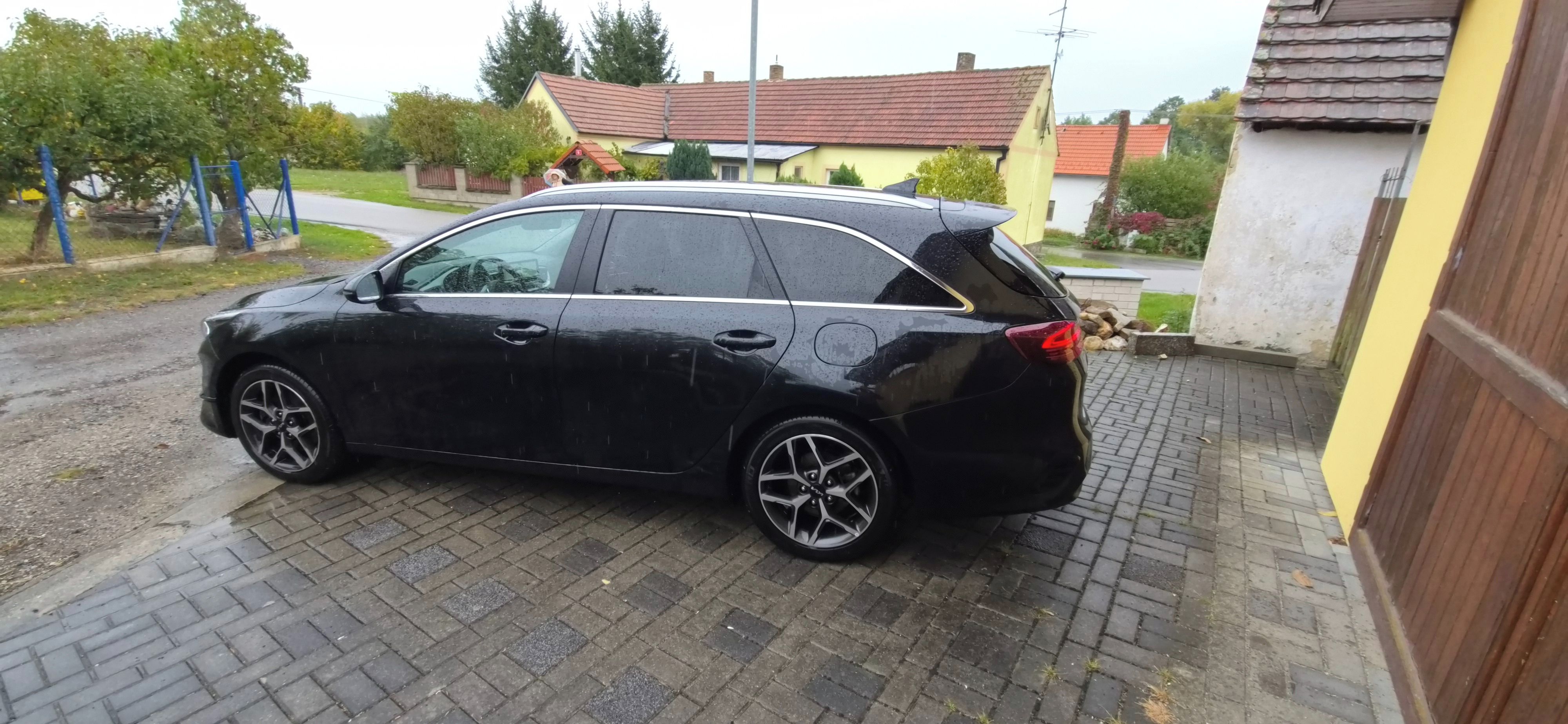 Kia Cee´d SW, Kia Cee´d SW, 7DCT TOP+Busines - fotka 3