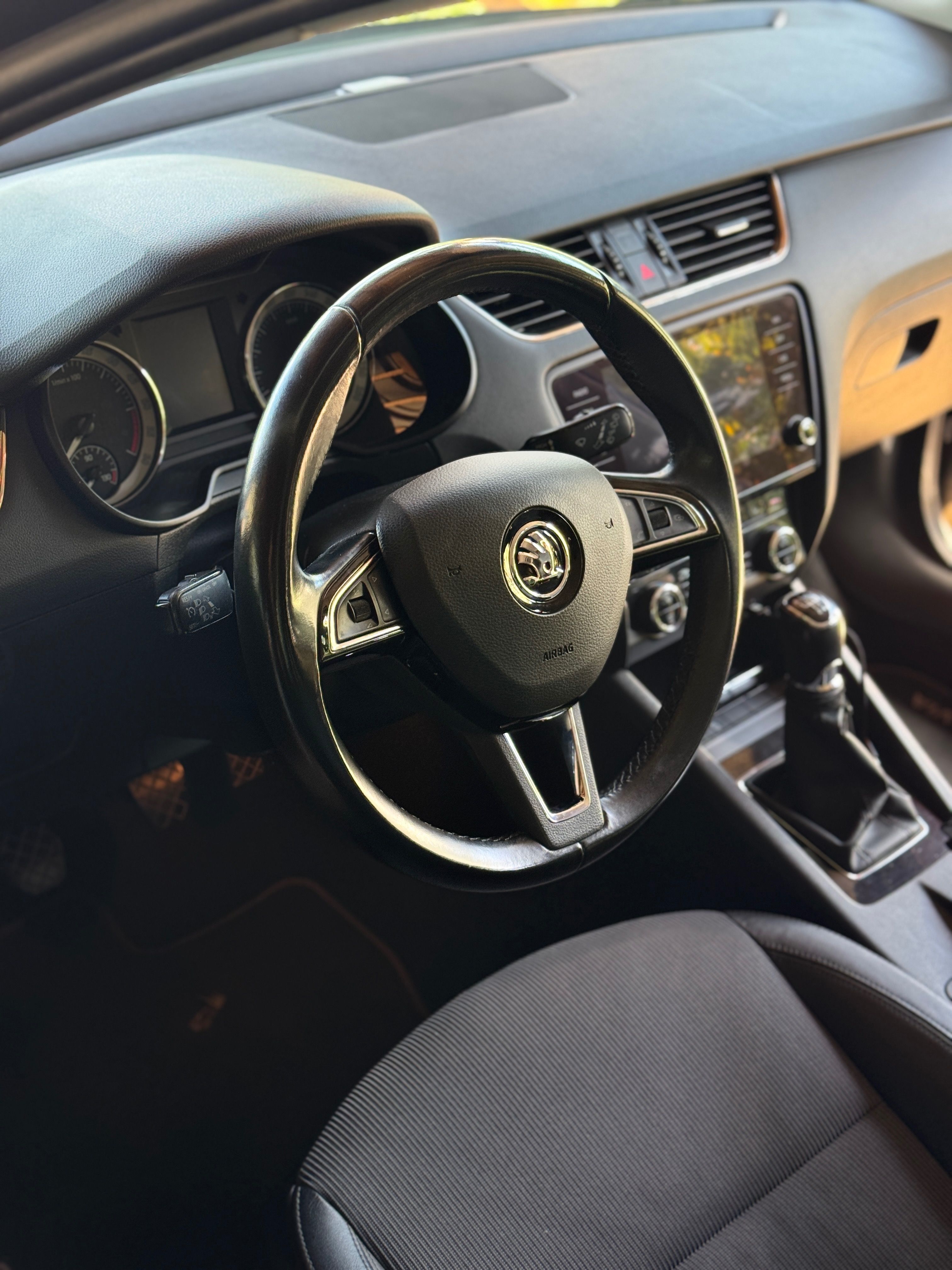 Škoda Octavia, Škoda Octavia III 2.0 TDI - fotka 4