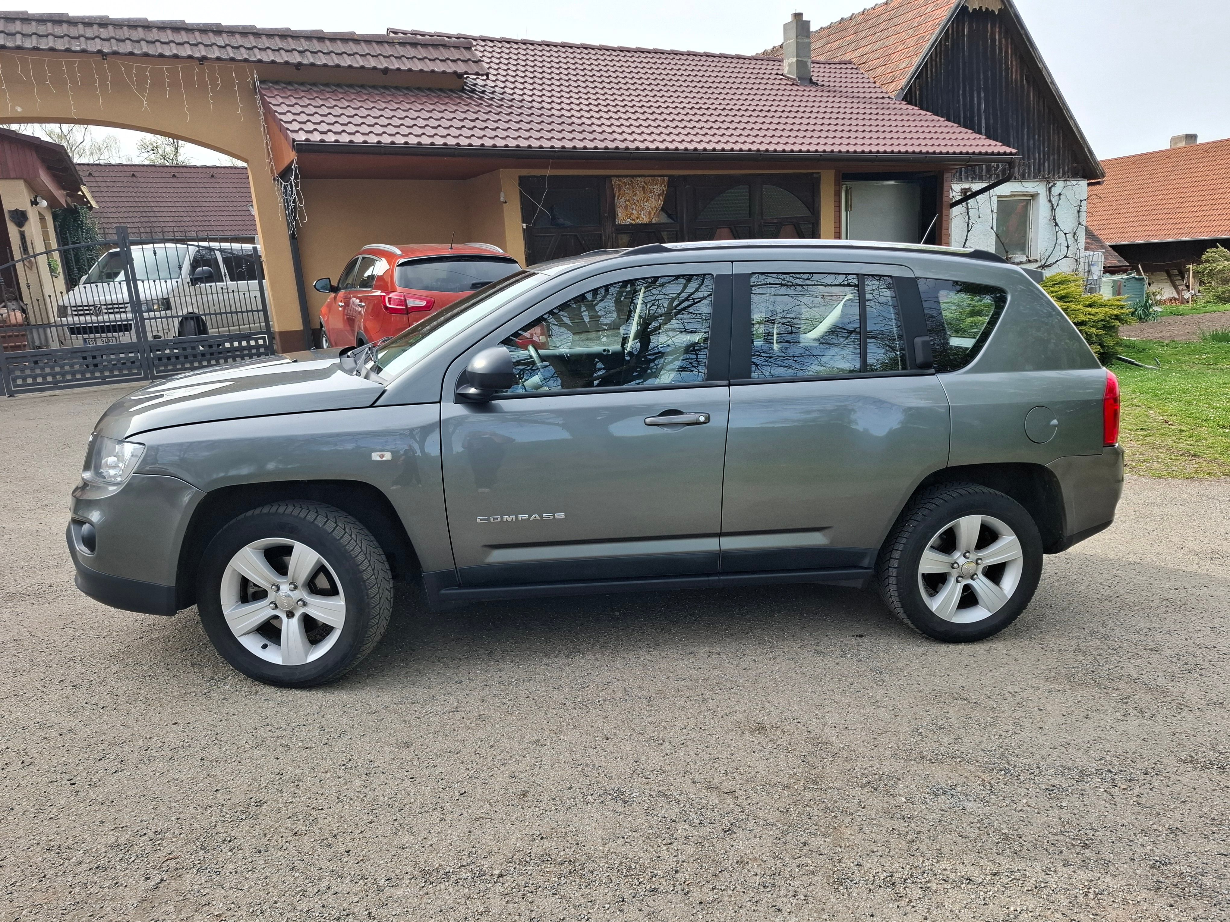 Jeep Compass - fotka 3