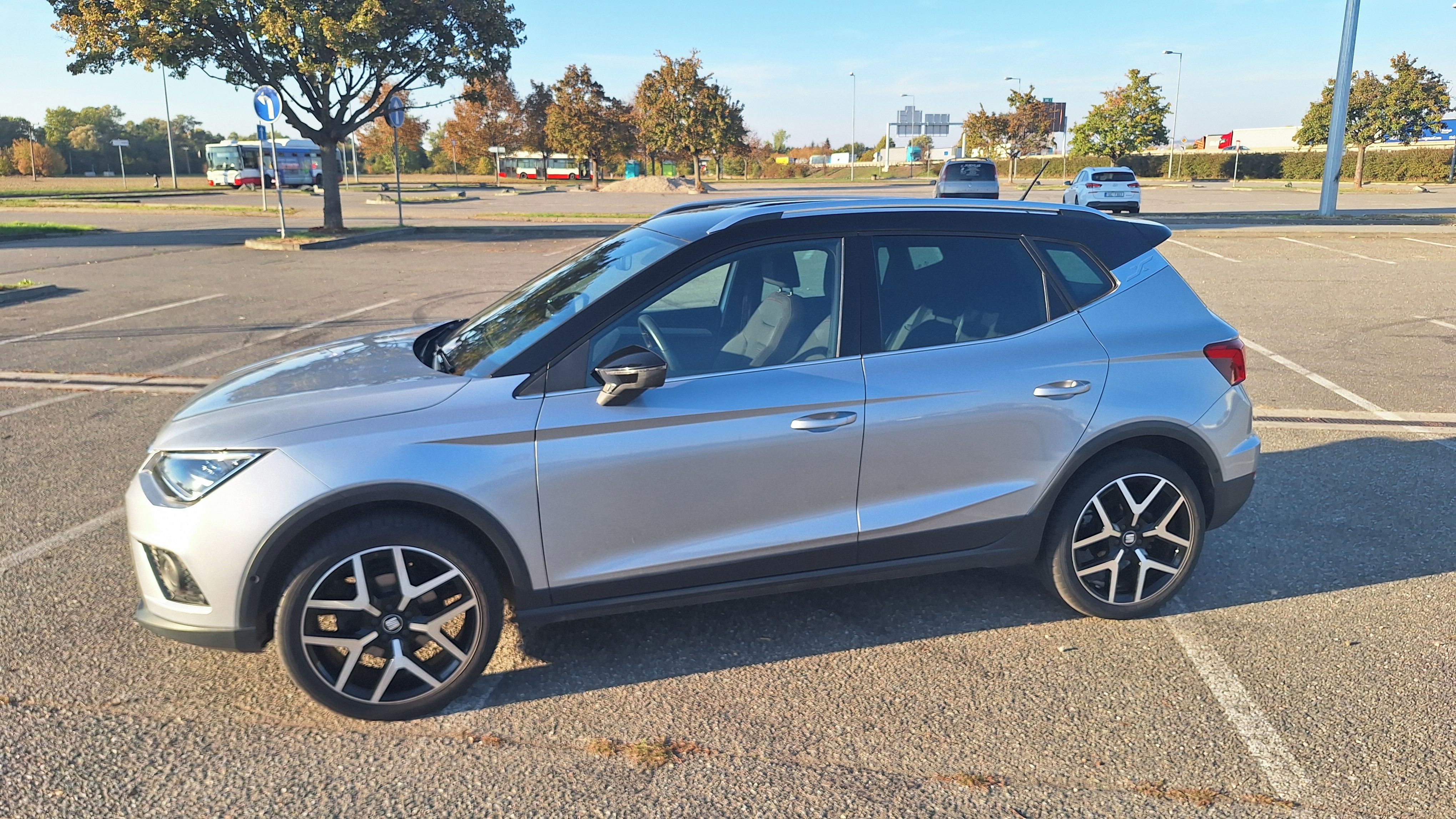 Seat Arona, FR, 1.0TSI, 85kW, 1.maj. - fotka 6