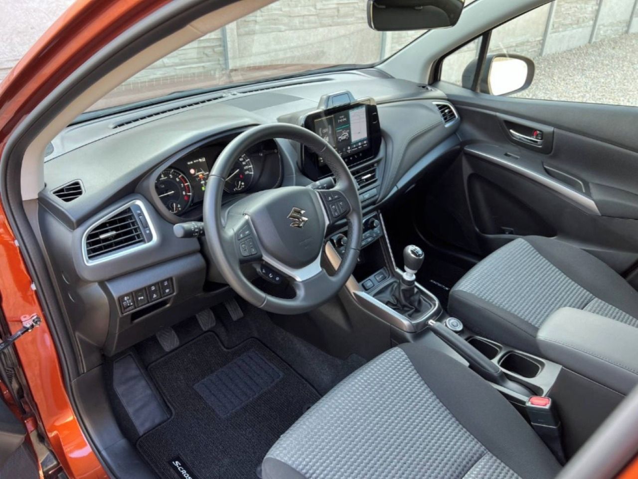 Suzuki SX4 S-Cross, NAVI 9˝DISPLEY KAMERA FACELIFT - fotka 6