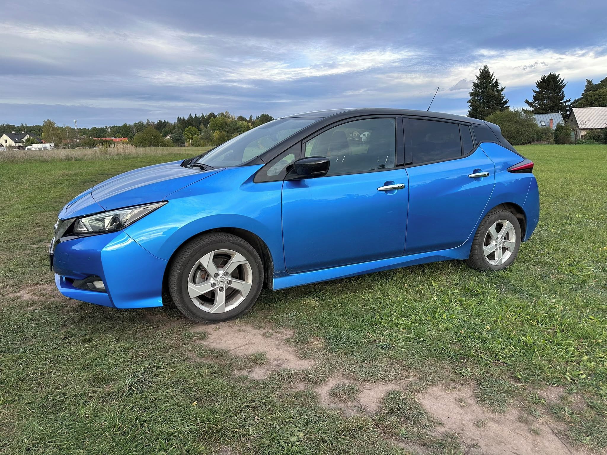Nissan LEAF, N-Connecta - fotka 2