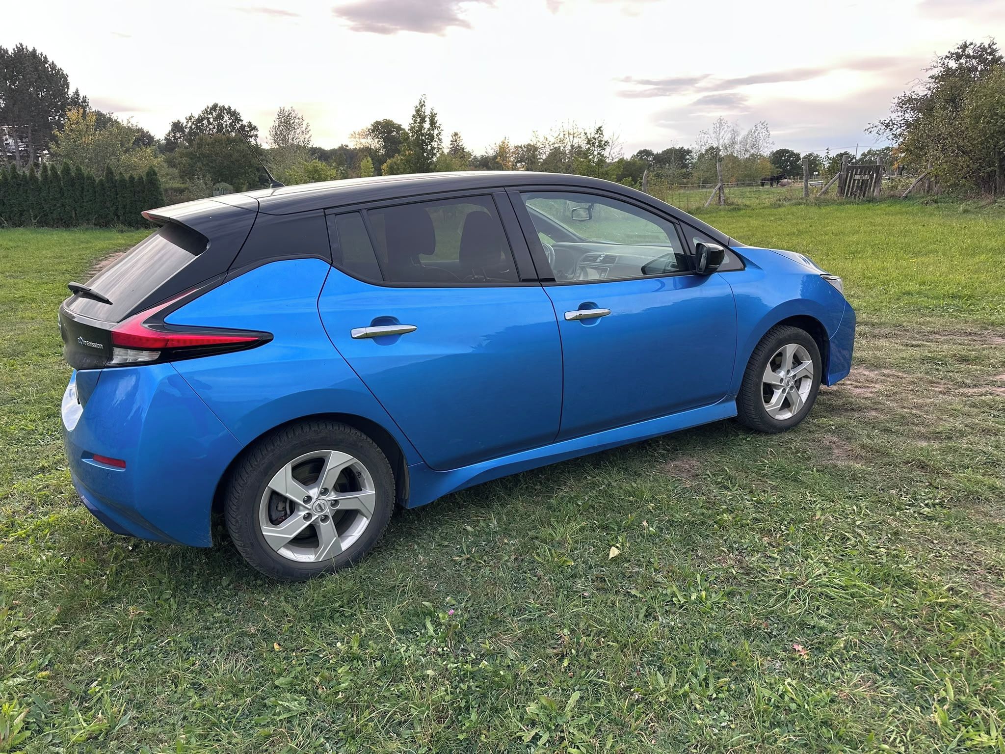 Nissan LEAF, N-Connecta - fotka 6