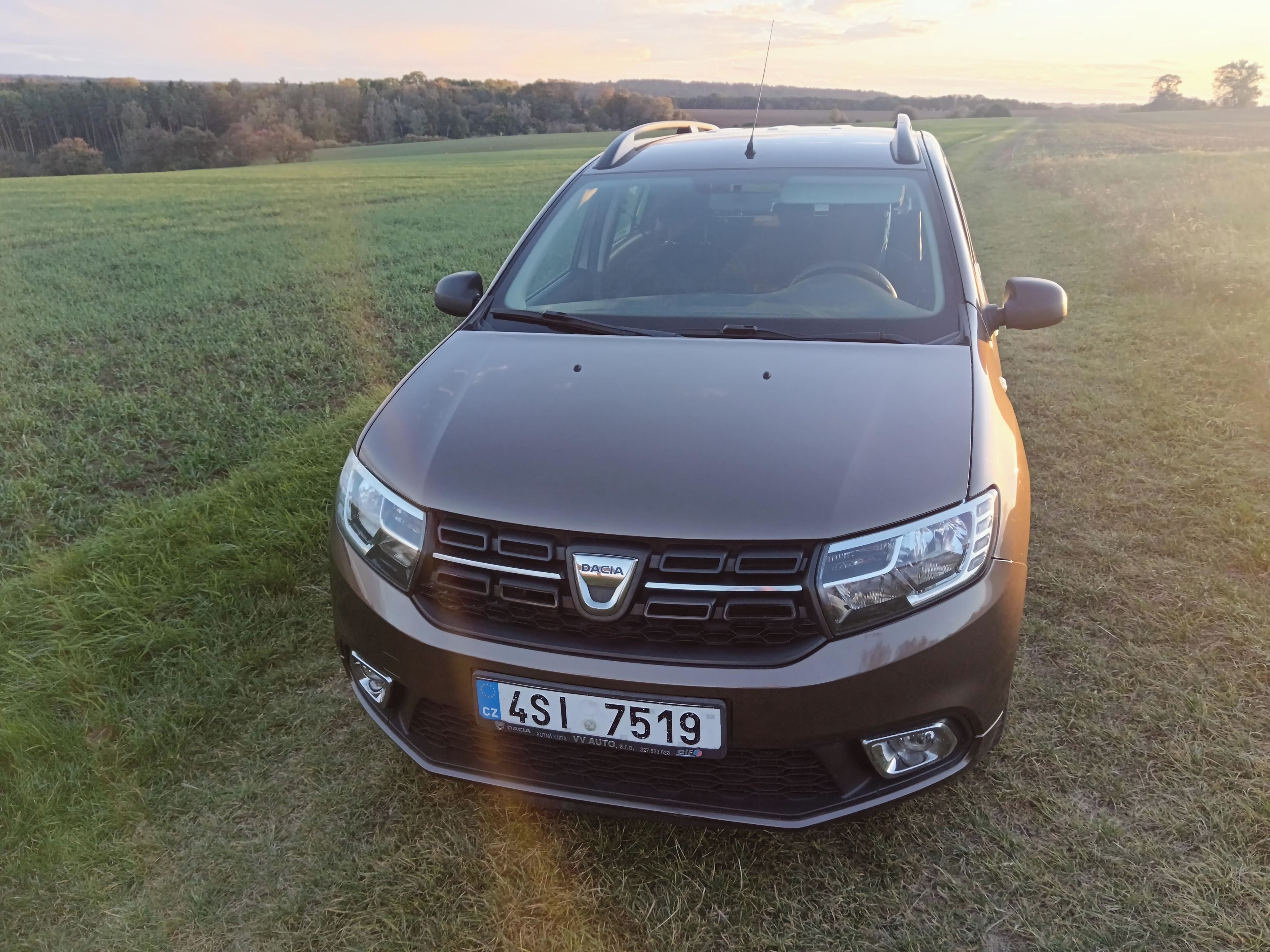 Dacia Logan, Koupena v ČR, pouze 40tis. km - fotka 3