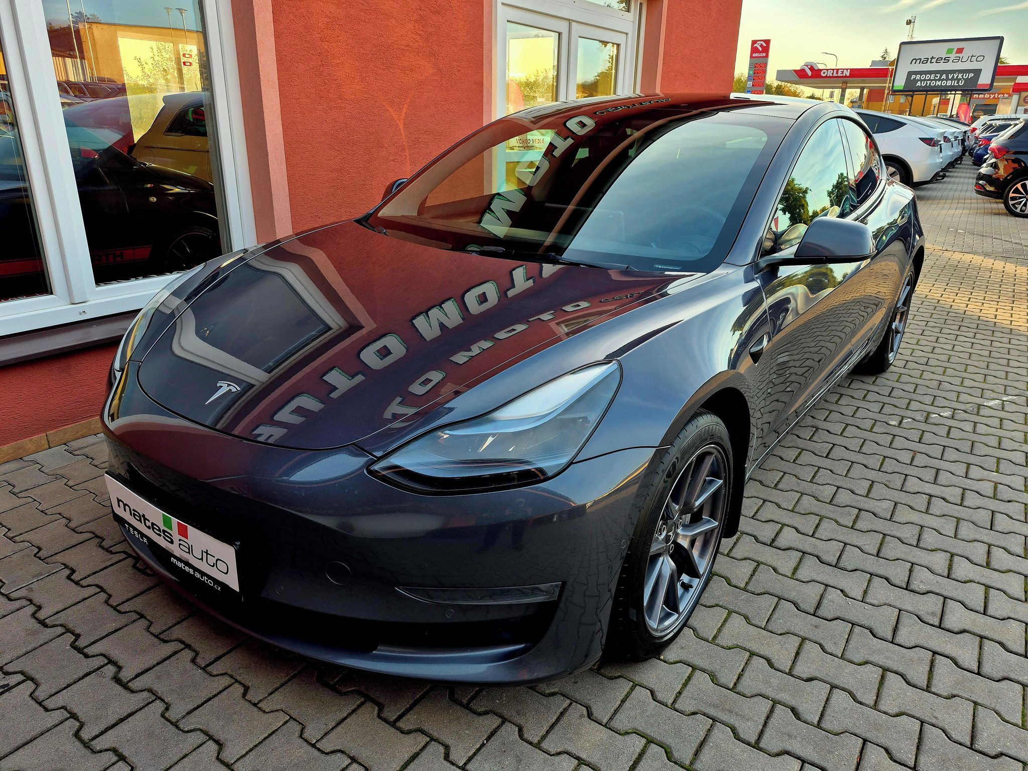 Tesla Model 3, Long Range Dual Motor - 366 kW