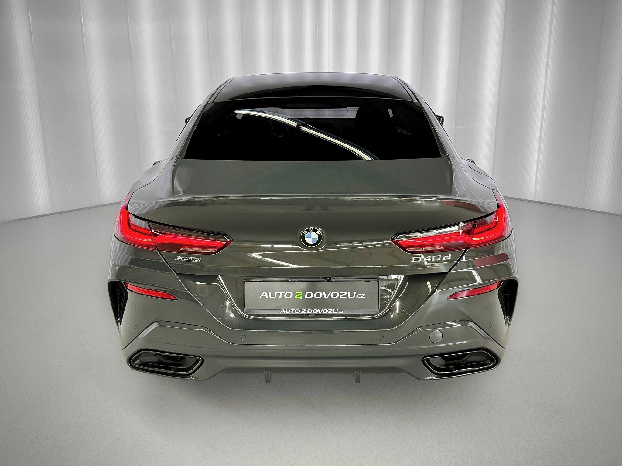 BMW Řada 8, 840d xDrive  GC M-SPORT - fotka 5